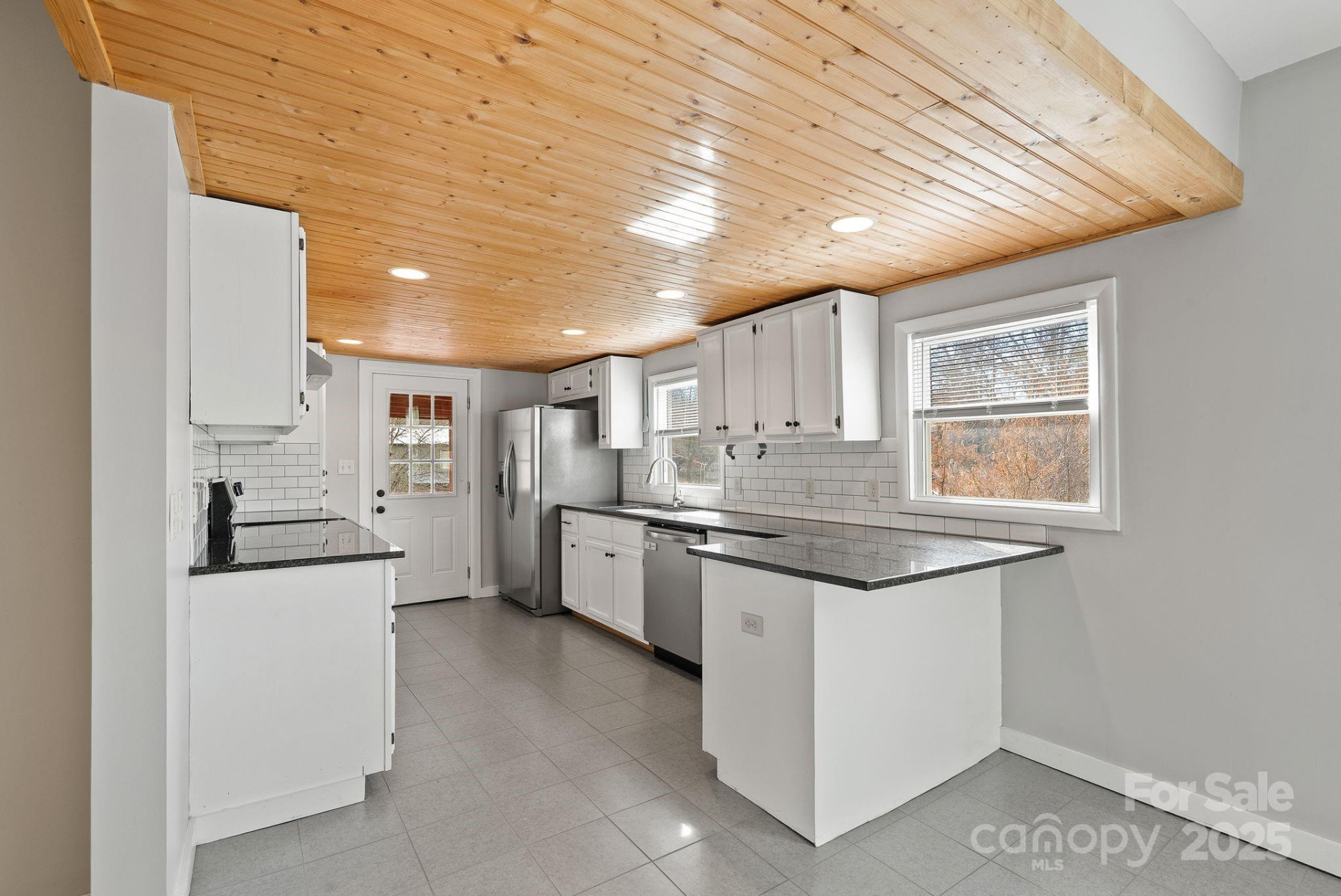 2 Worley Place - Photo 15