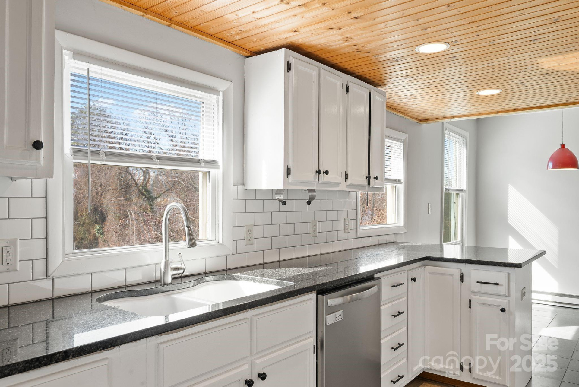 2 Worley Place - Photo 16