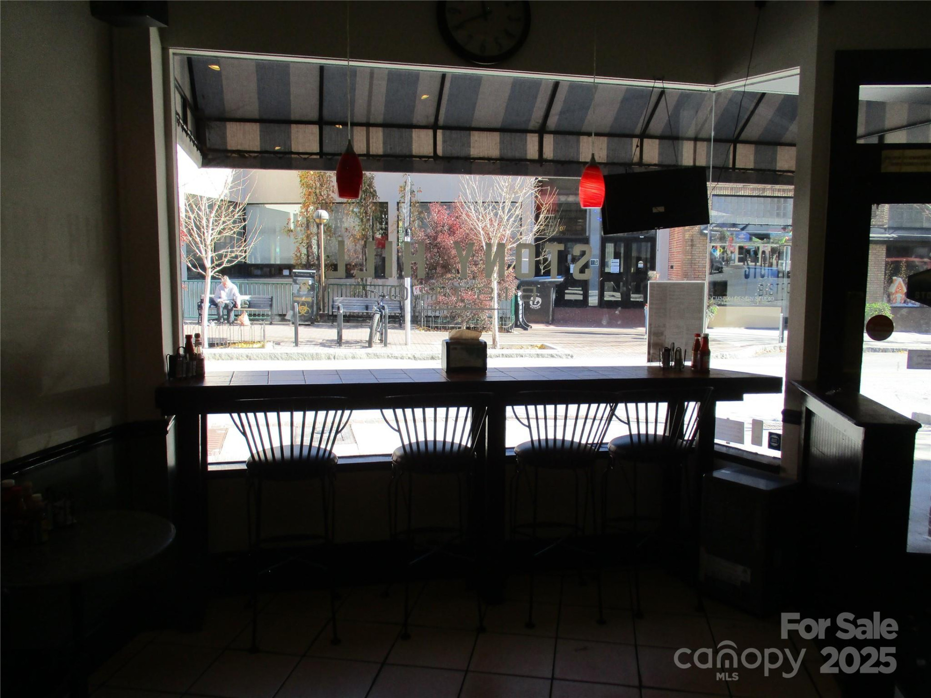 64 Haywood Street - Photo 4
