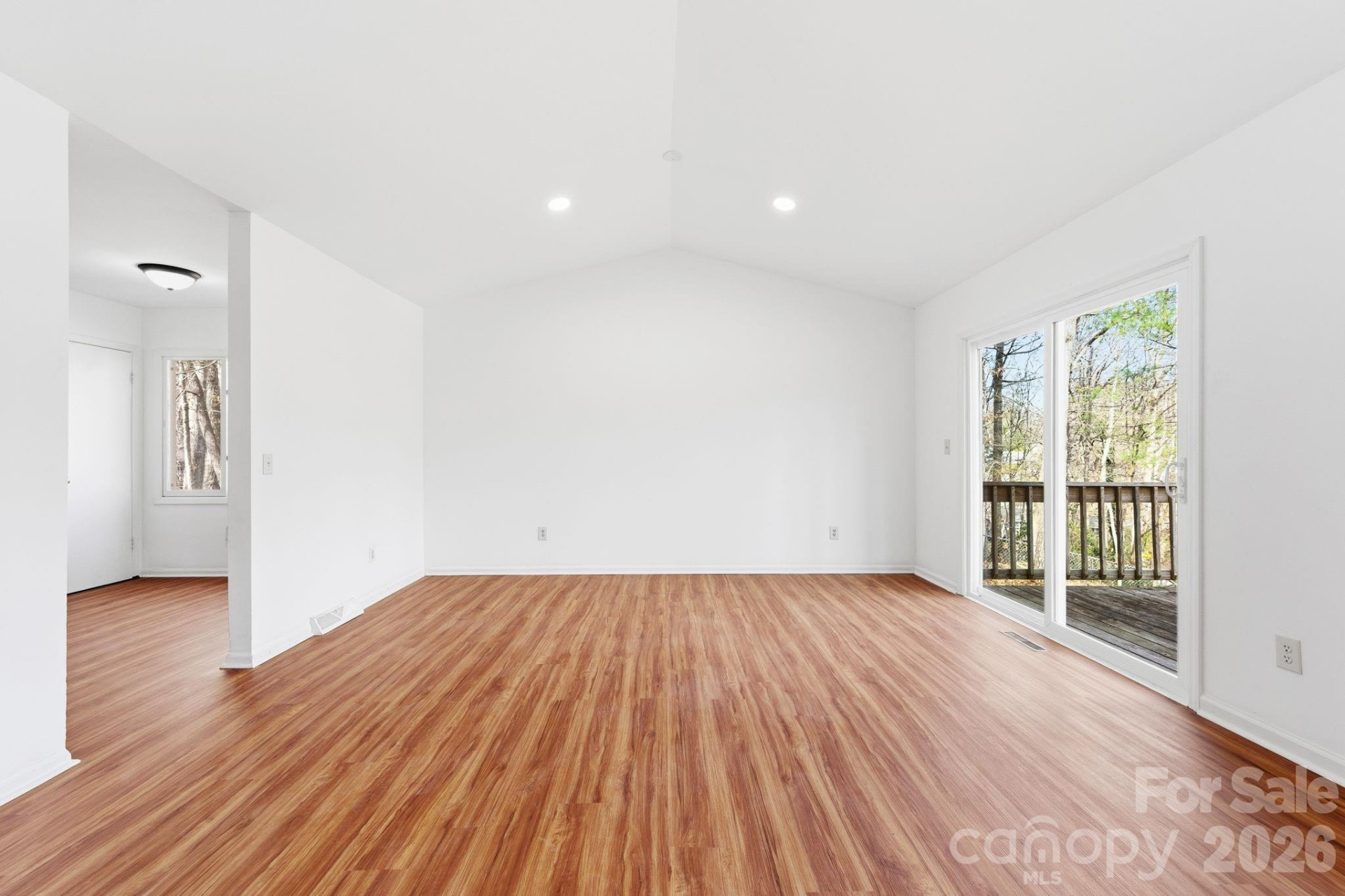 23 Muirfield Drive - Photo 8