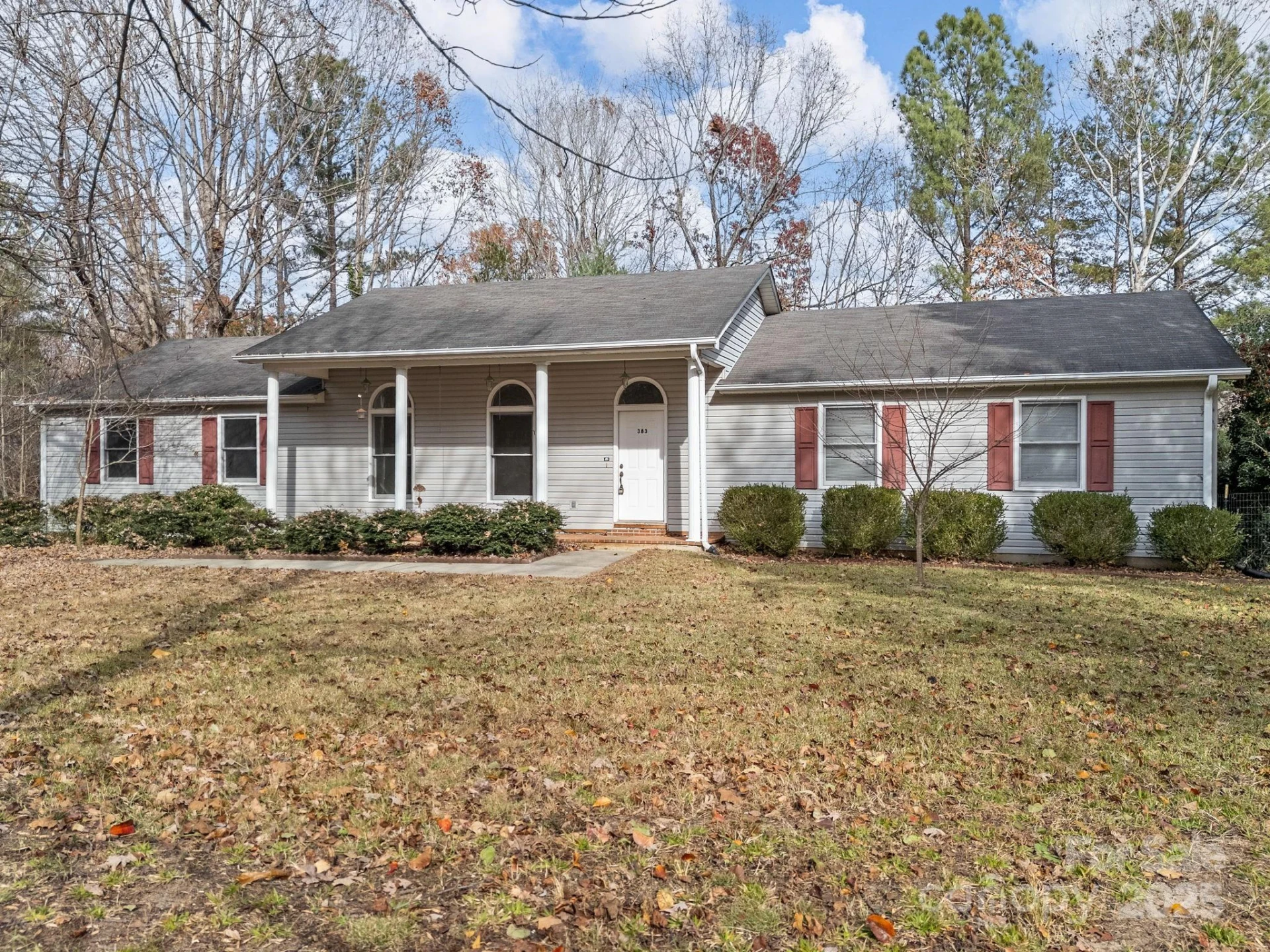 383 Woody Circle - Photo 3