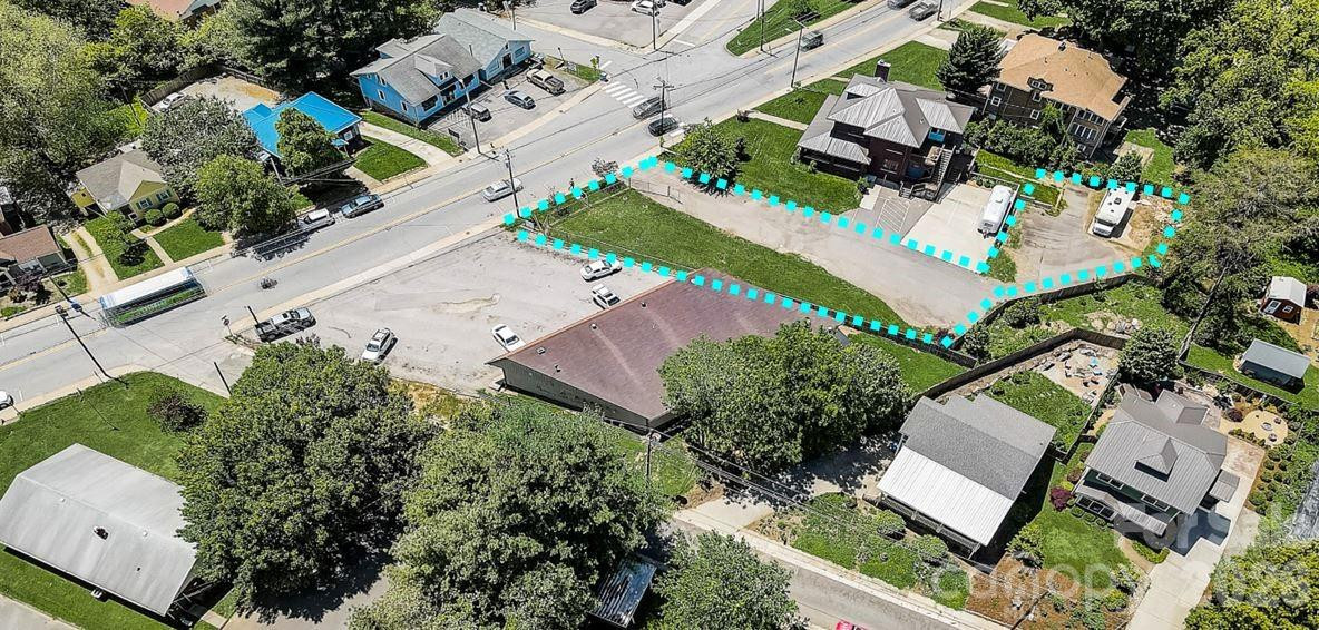 865 Haywood Road - Photo 2