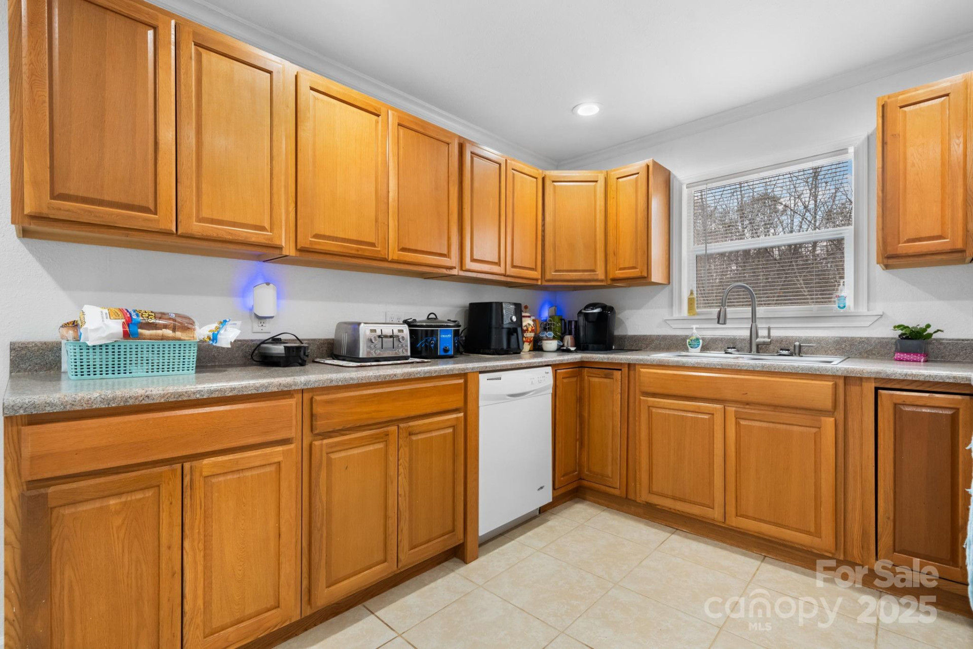 3843 Silver Creek Terrace - Photo 5