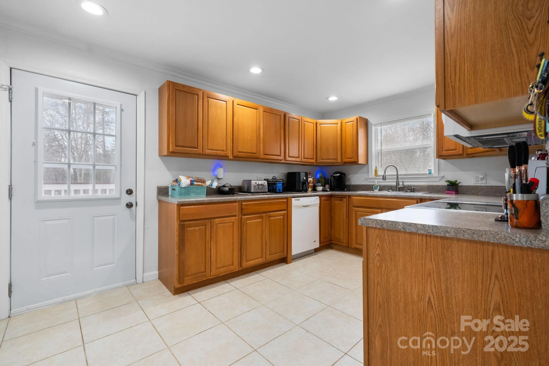 3843 Silver Creek Terrace - Photo 6