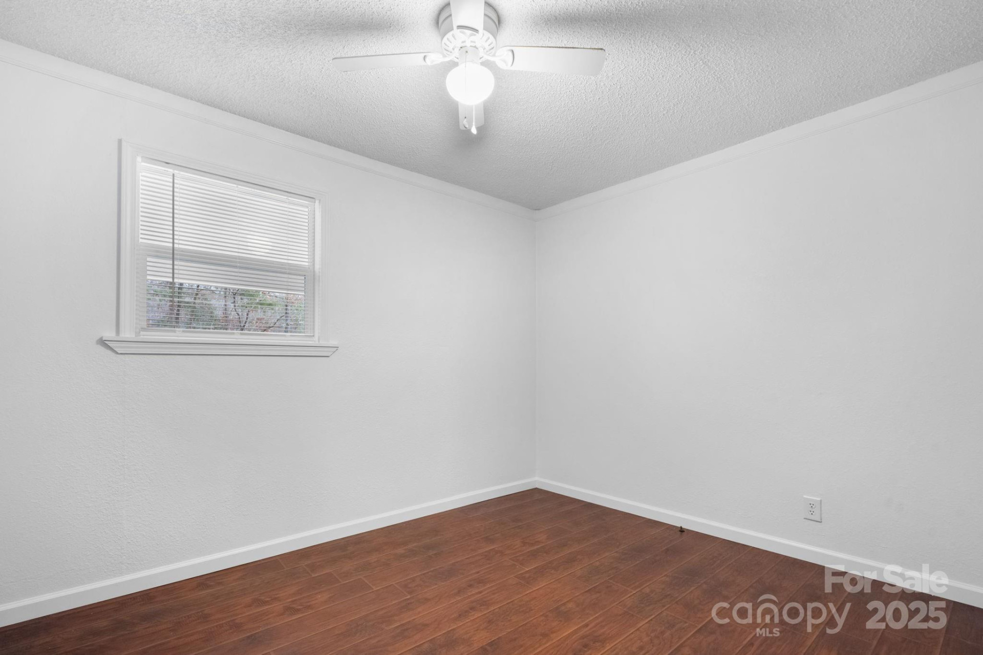 3843 Silver Creek Terrace - Photo 10