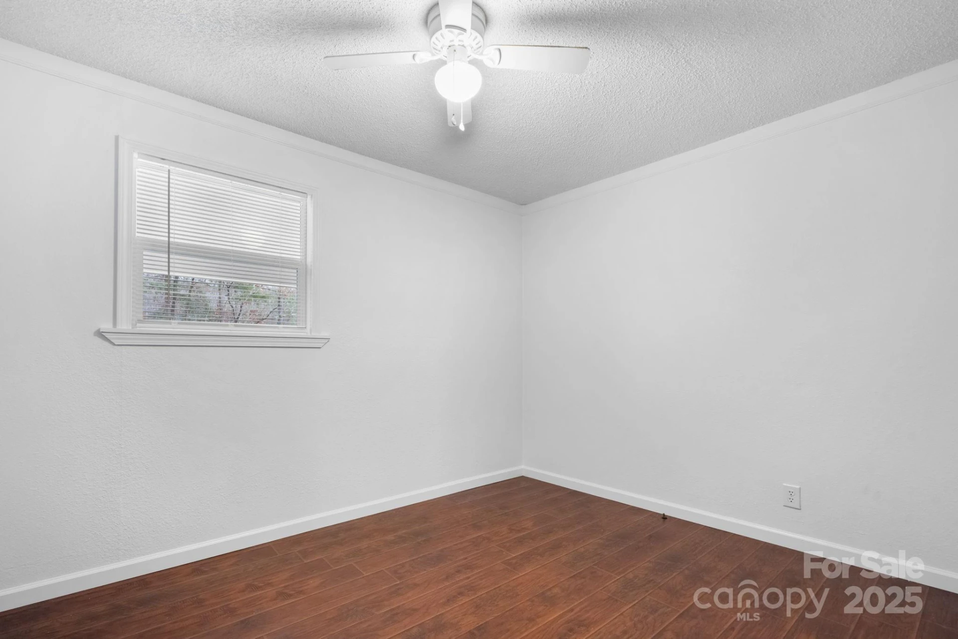3843 Silver Creek Terrace - Photo 10