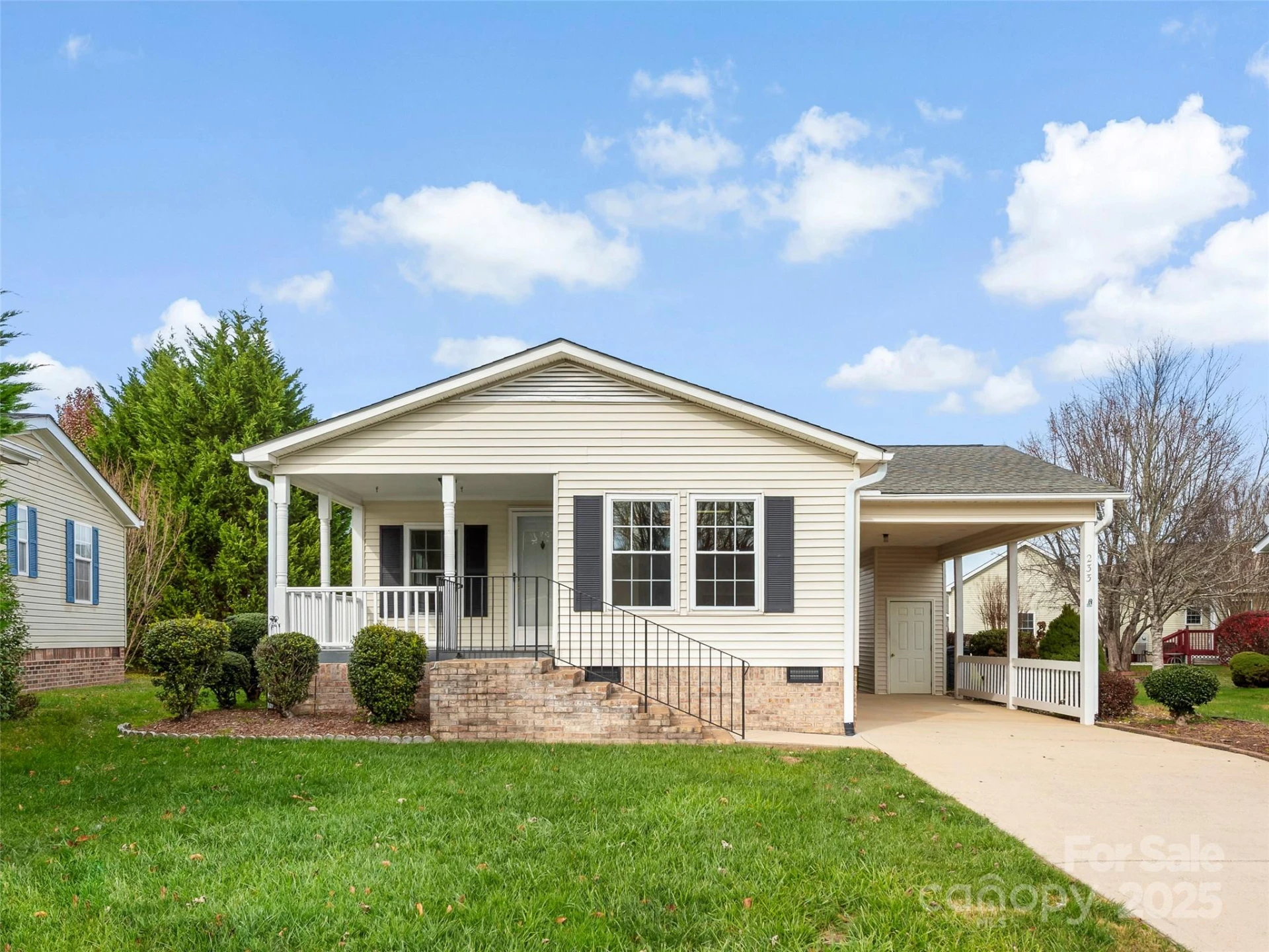 233 White Ash Circle
