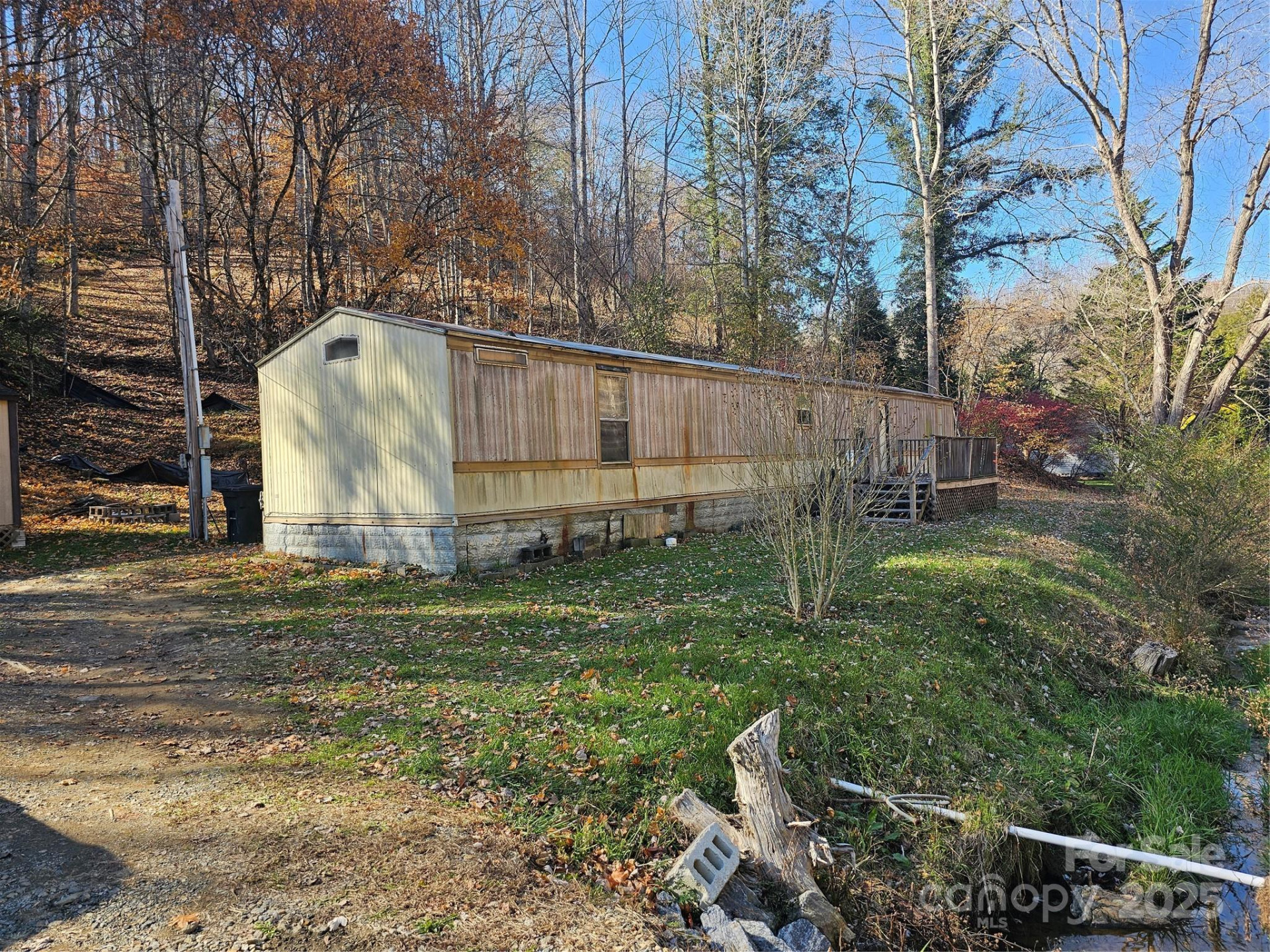 1126 Rector Corner Road