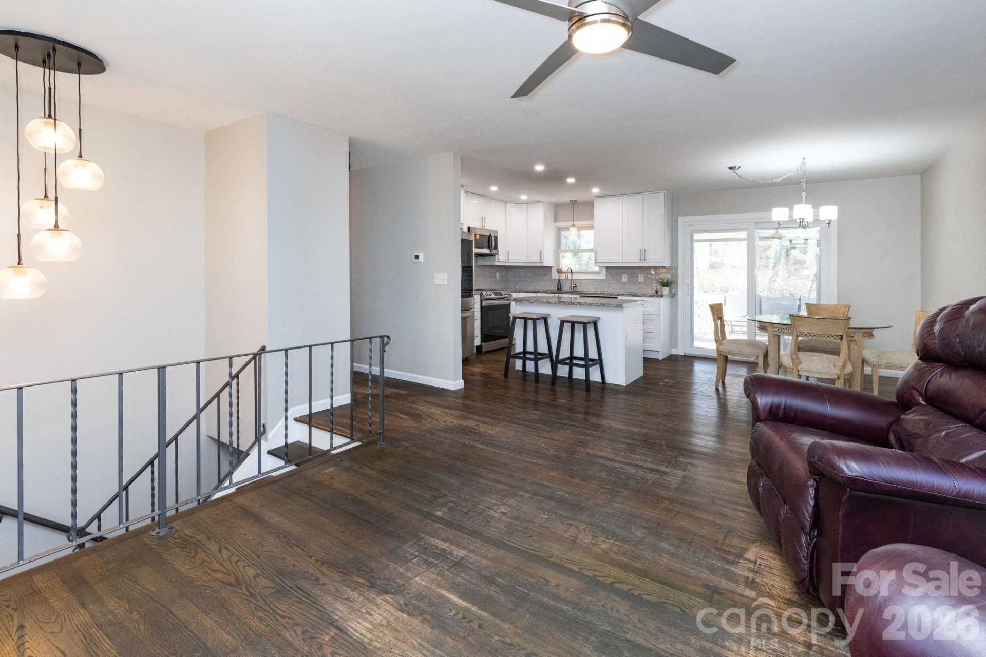 1226 Pinebrook Circle - Photo 5
