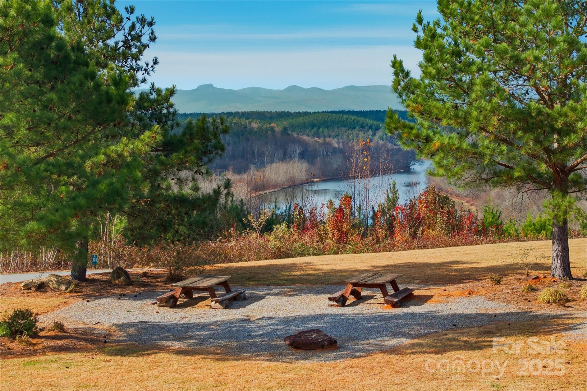 161 Settings Boulevard - Photo 16