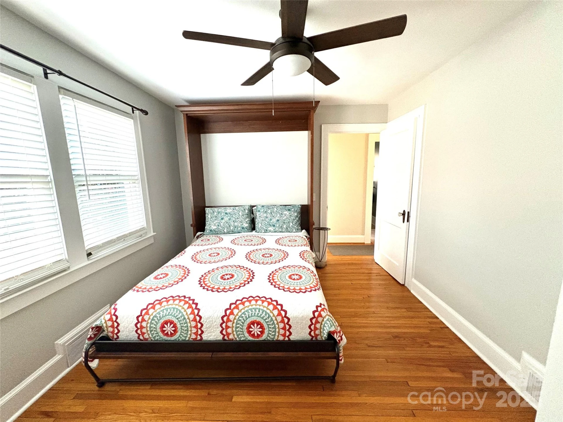 114 Broadway Avenue - Photo 18