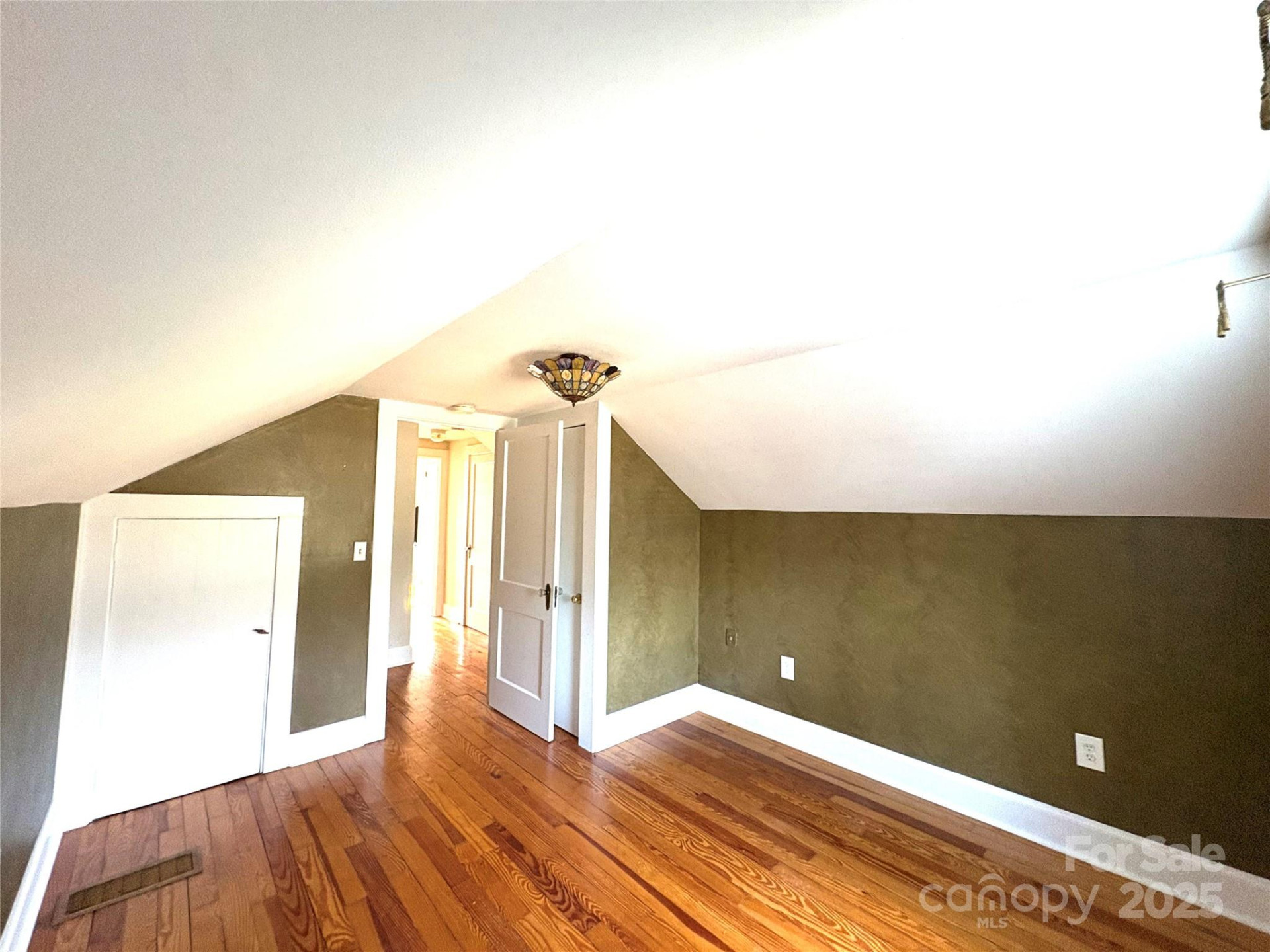 114 Broadway Avenue - Photo 23