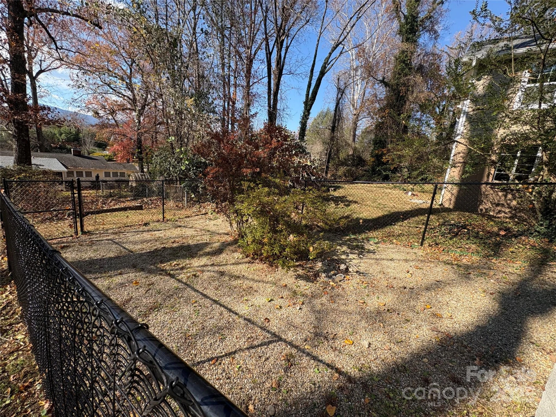 114 Broadway Avenue - Photo 40