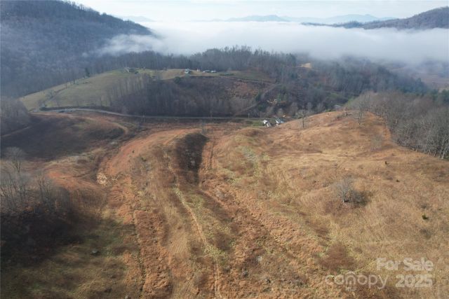 385 Fork Mountain Road, Bakersville, NC, 28705