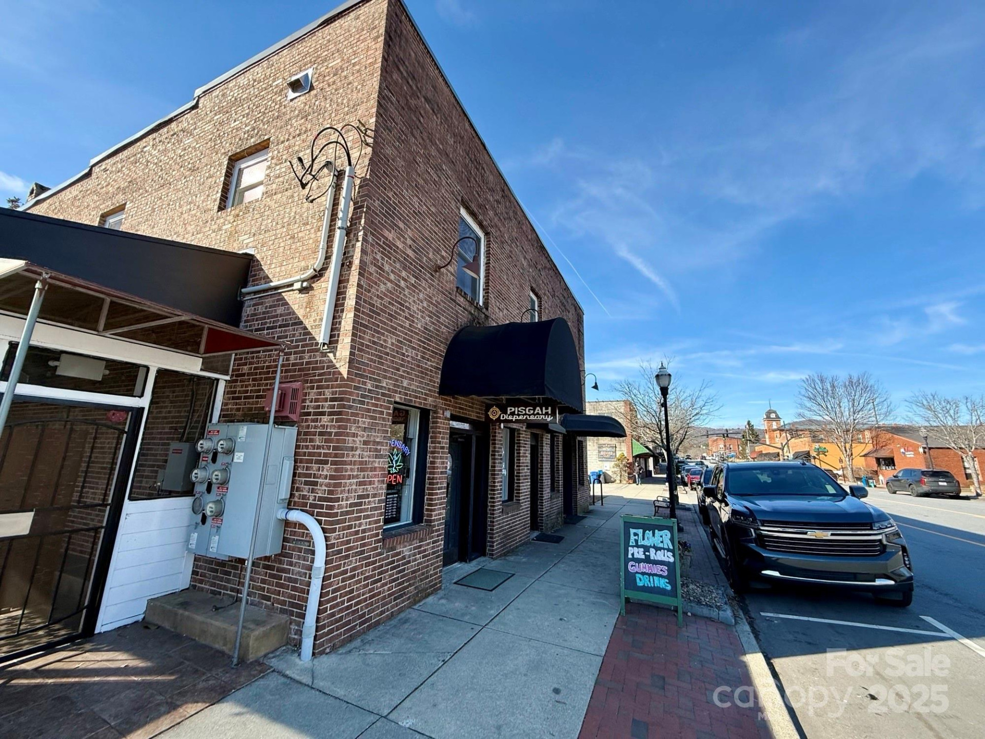 100 Main Street - Photo 3