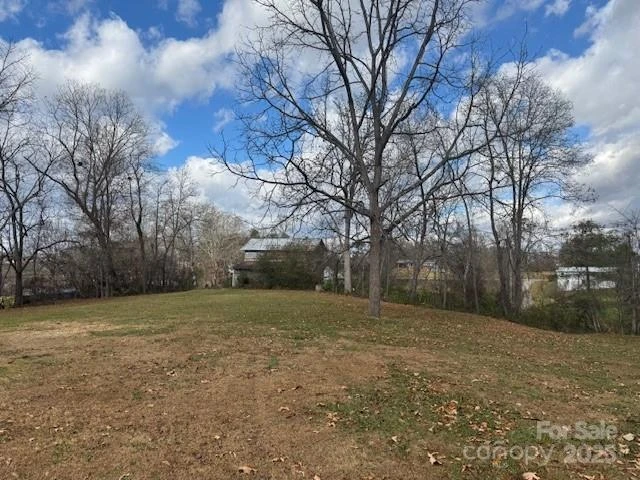 25 Highland Street - Photo 6