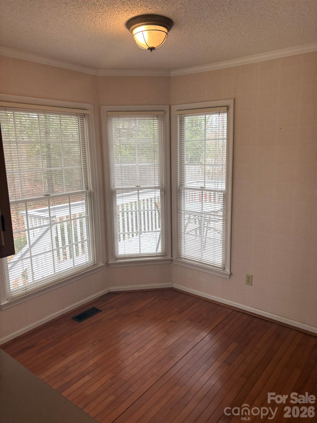 103 Southwick Court - Photo 12