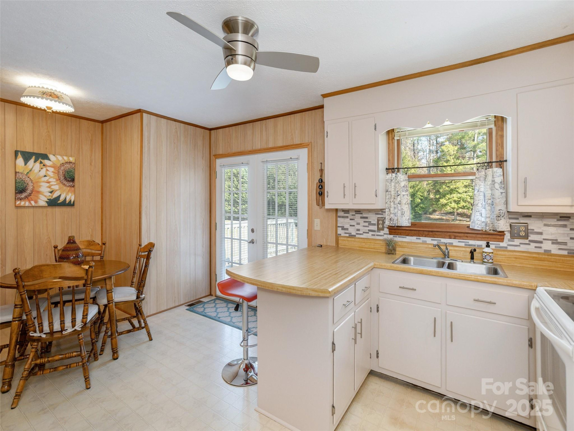 3021 Kanuga Road - Photo 9