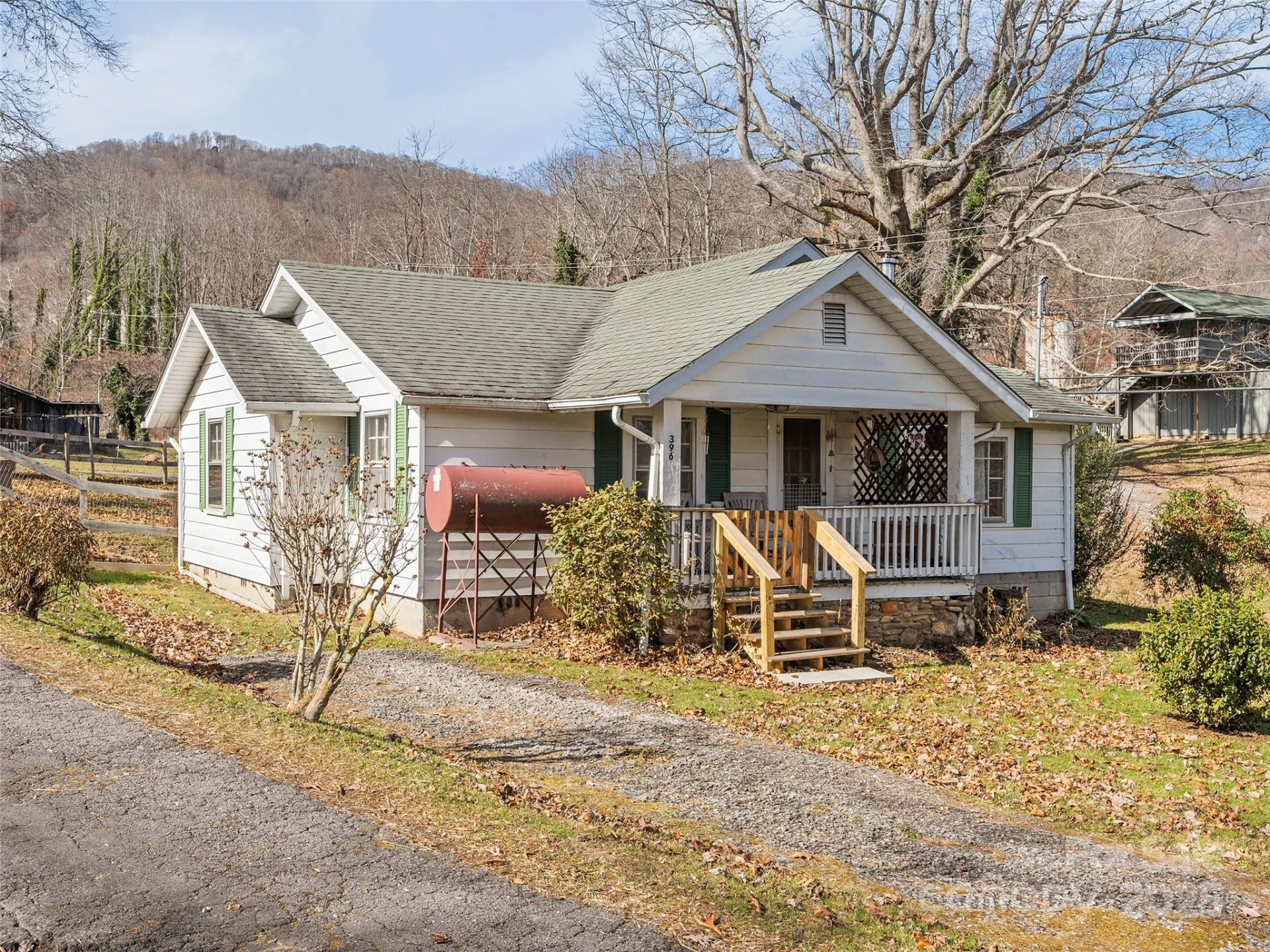 396 Will Hyatt Road