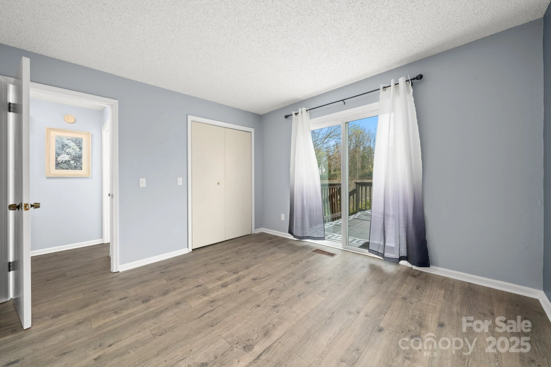 27 Capri Lane #15-D - Photo 17