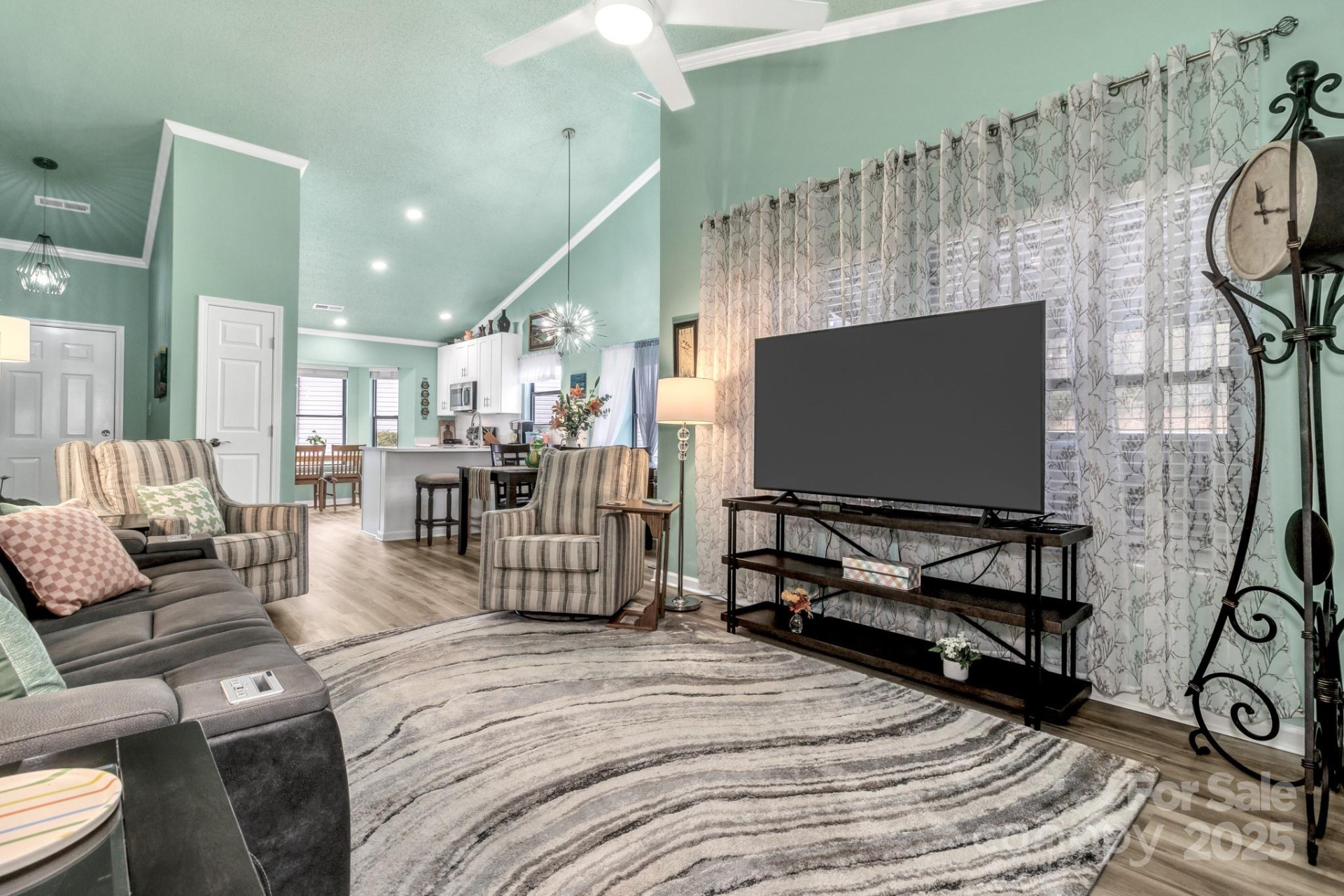 121 Cimarron Drive - Photo 14