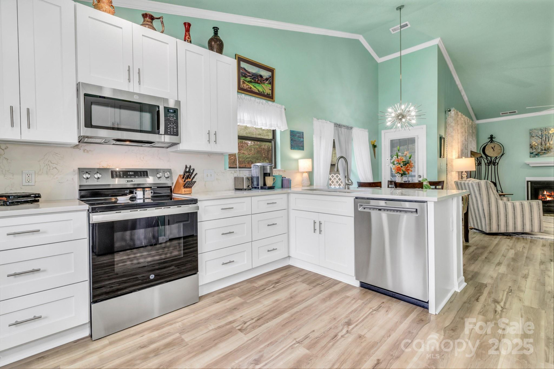 121 Cimarron Drive - Photo 7