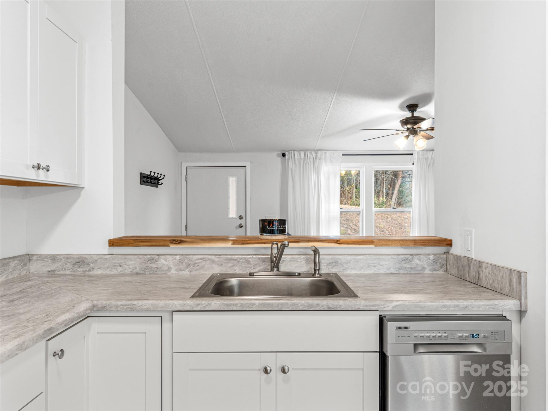 46 Misty Ridge Lane - Photo 14