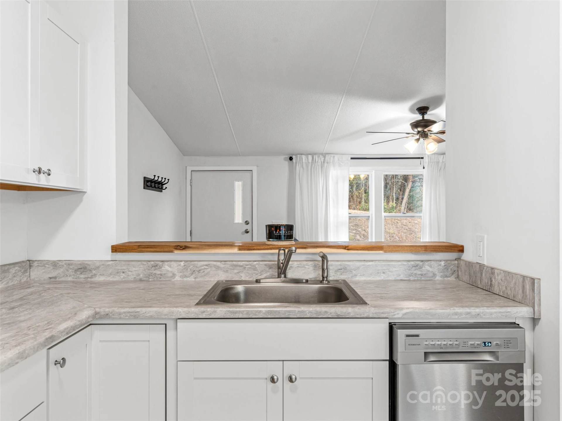 46 Misty Ridge Lane - Photo 14