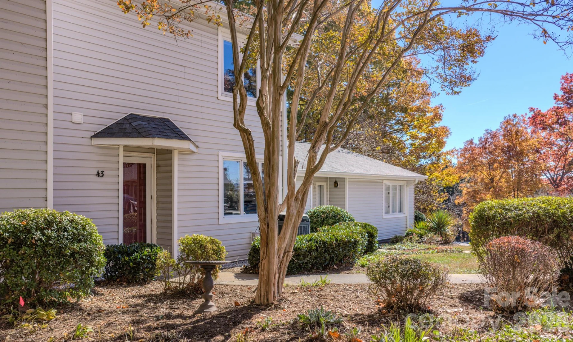 43 Hollybrook Drive - Photo 3