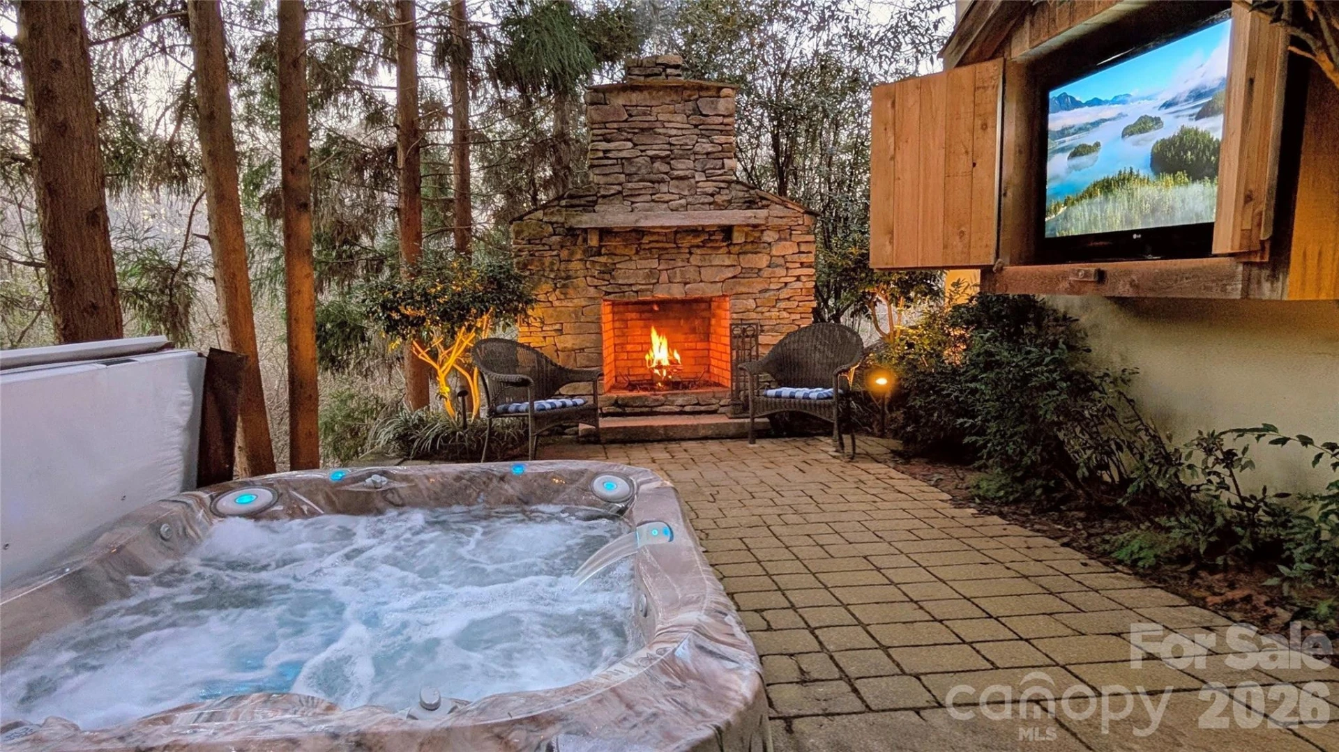 560 20th Avenue Court - Photo 15