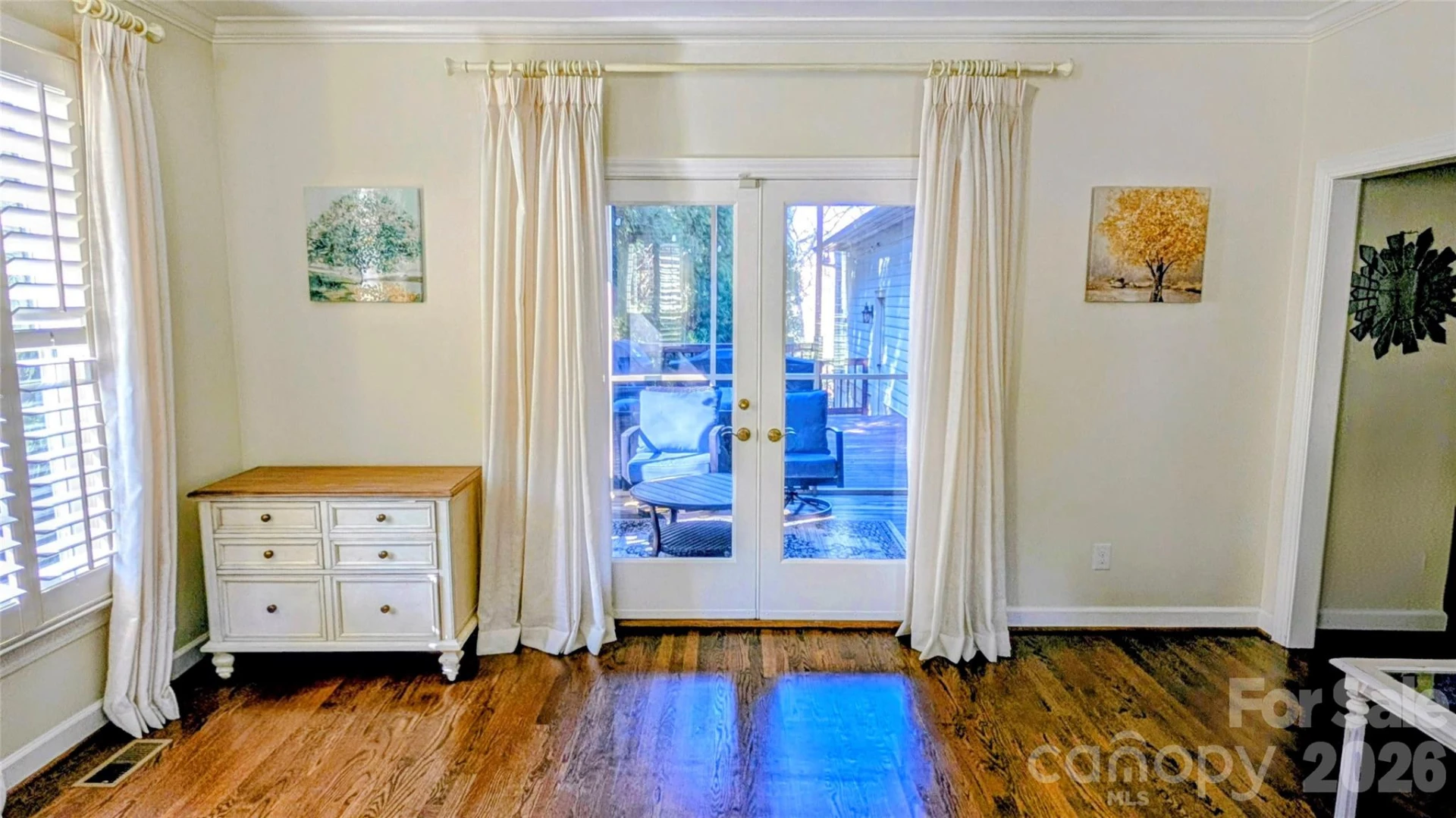 560 20th Avenue Court - Photo 17
