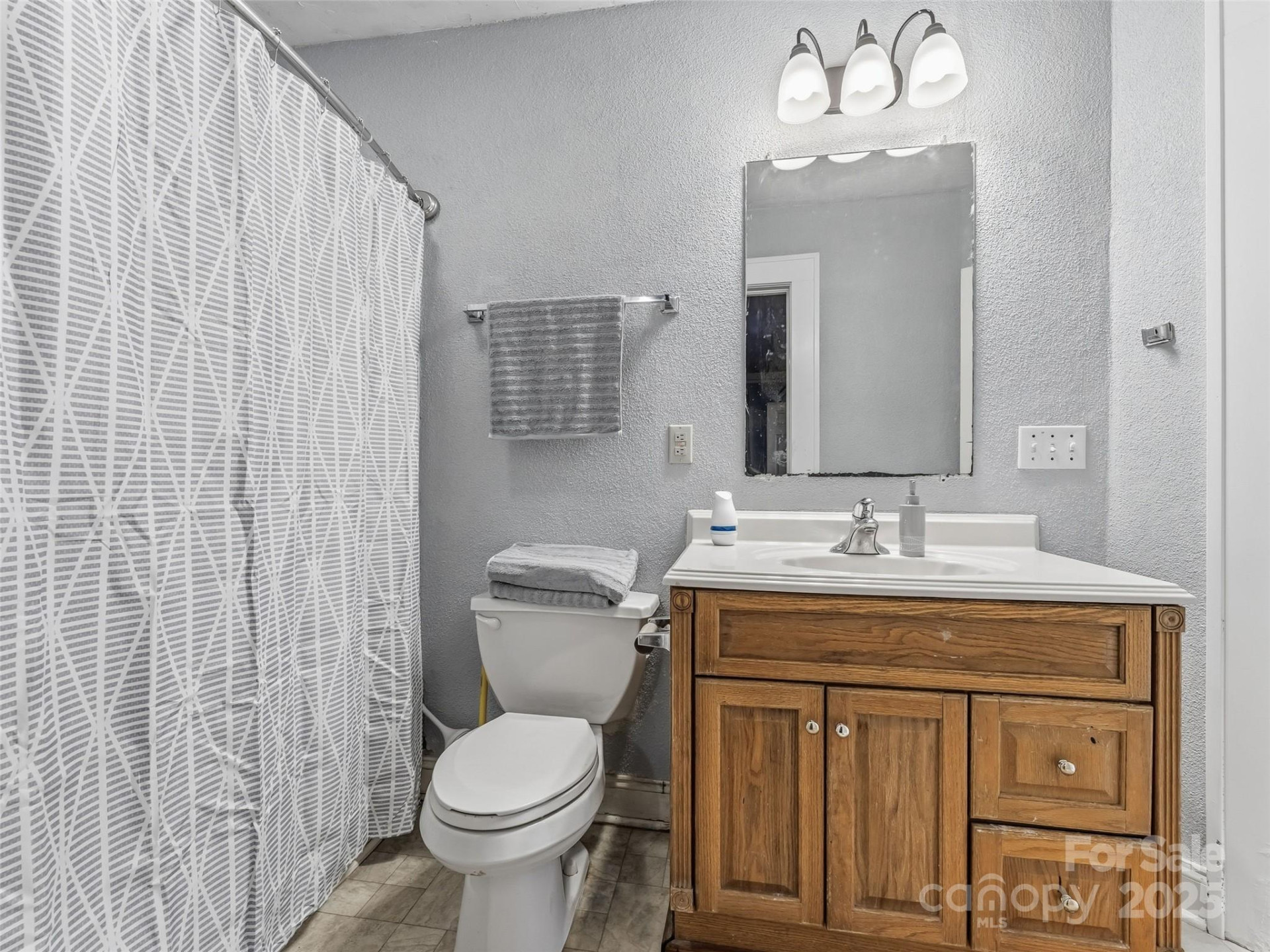 411 Walker Street - Photo 17