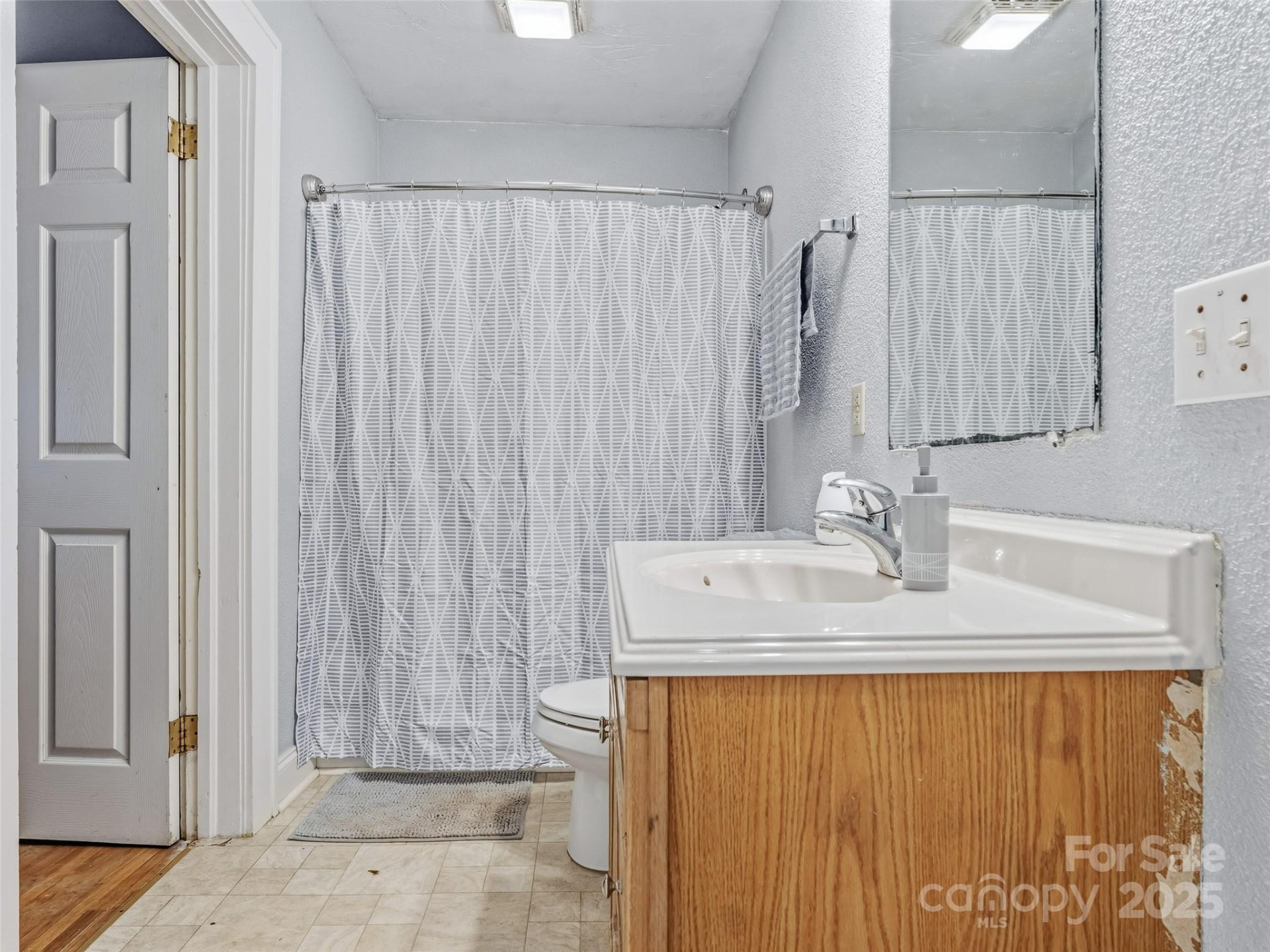 411 Walker Street - Photo 18