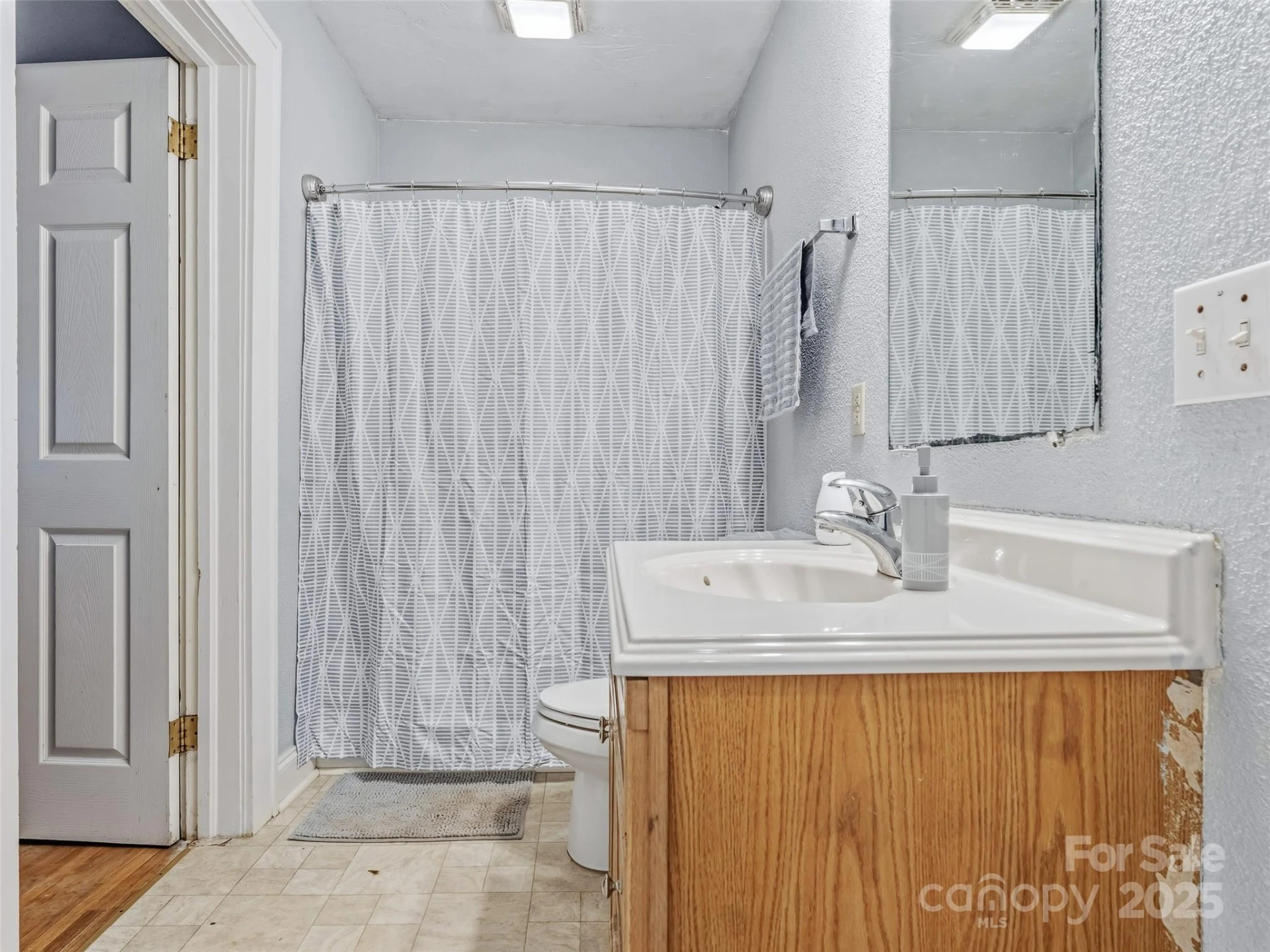411 Walker Street - Photo 18