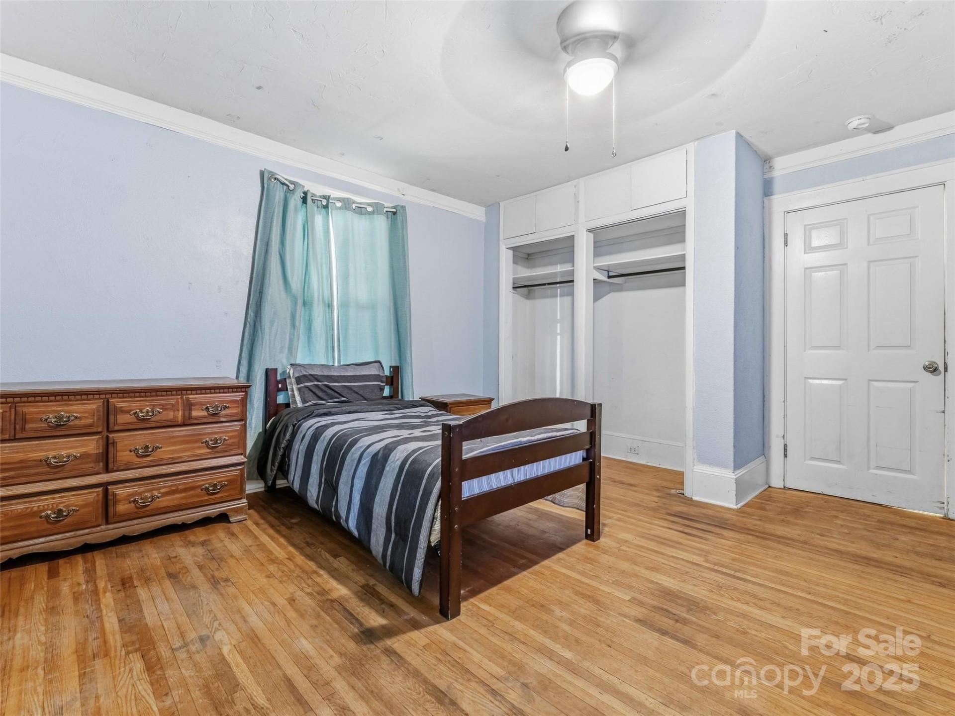 411 Walker Street - Photo 20