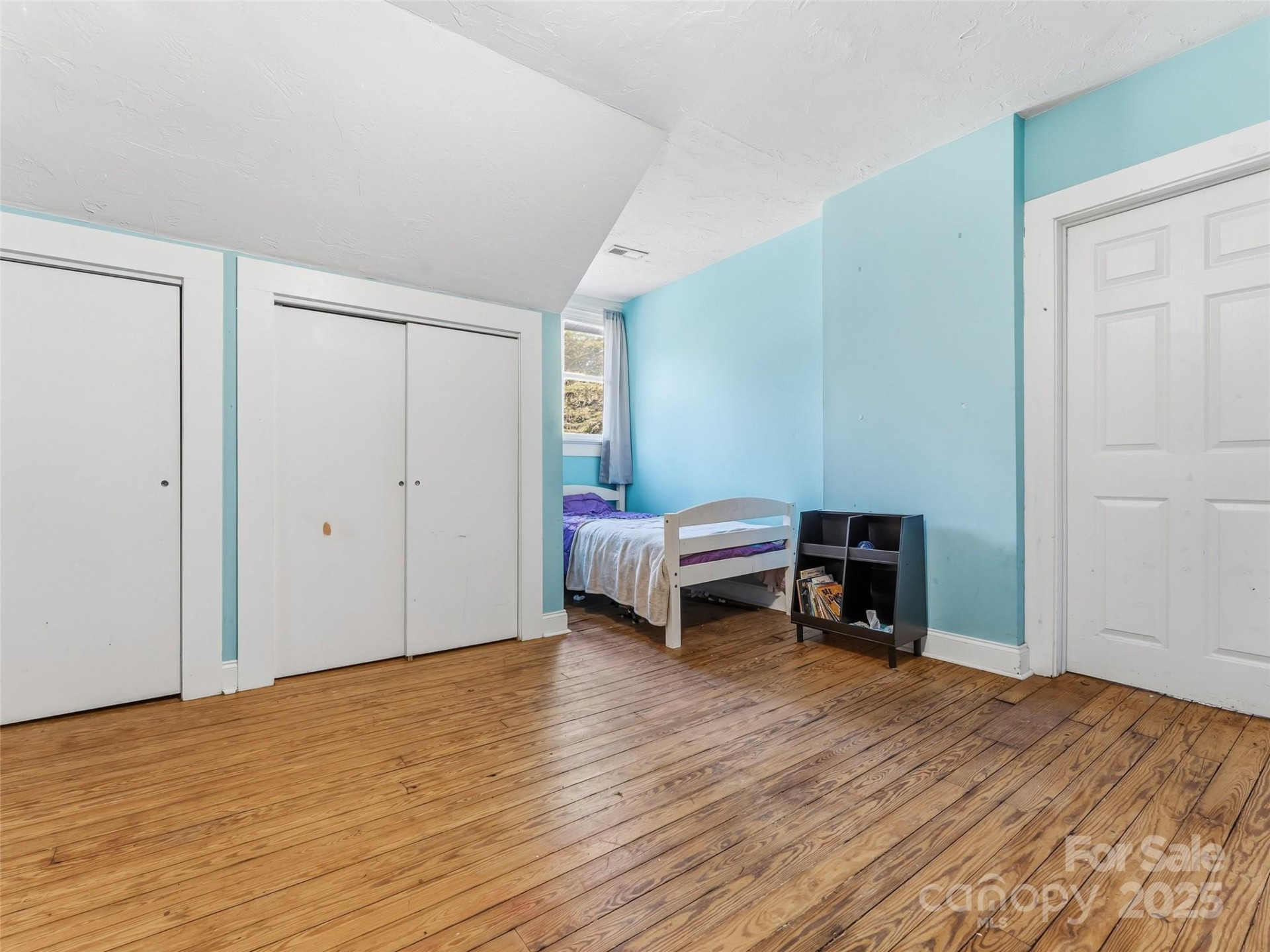 411 Walker Street - Photo 28