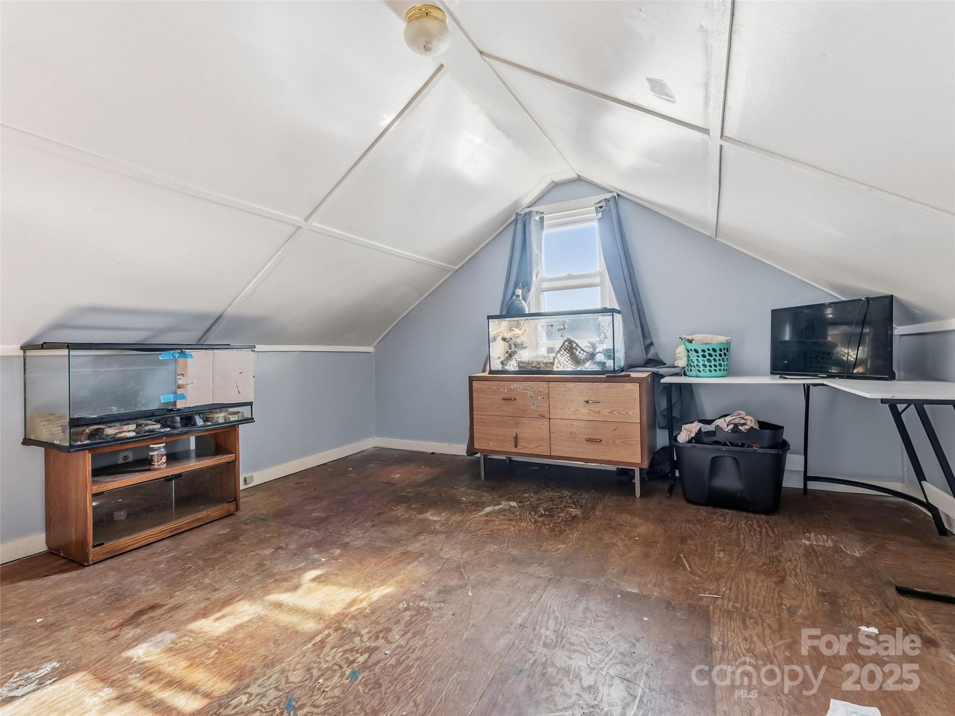 411 Walker Street - Photo 33