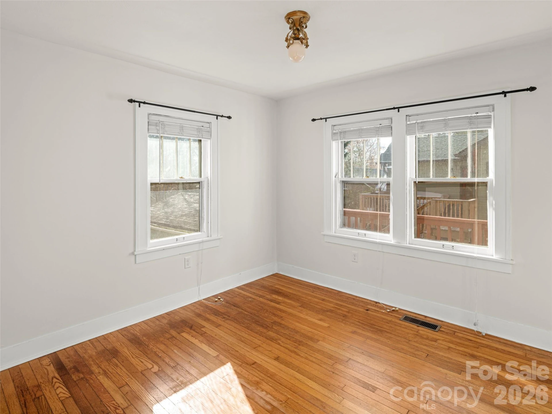 6 Buckingham Court - Photo 29