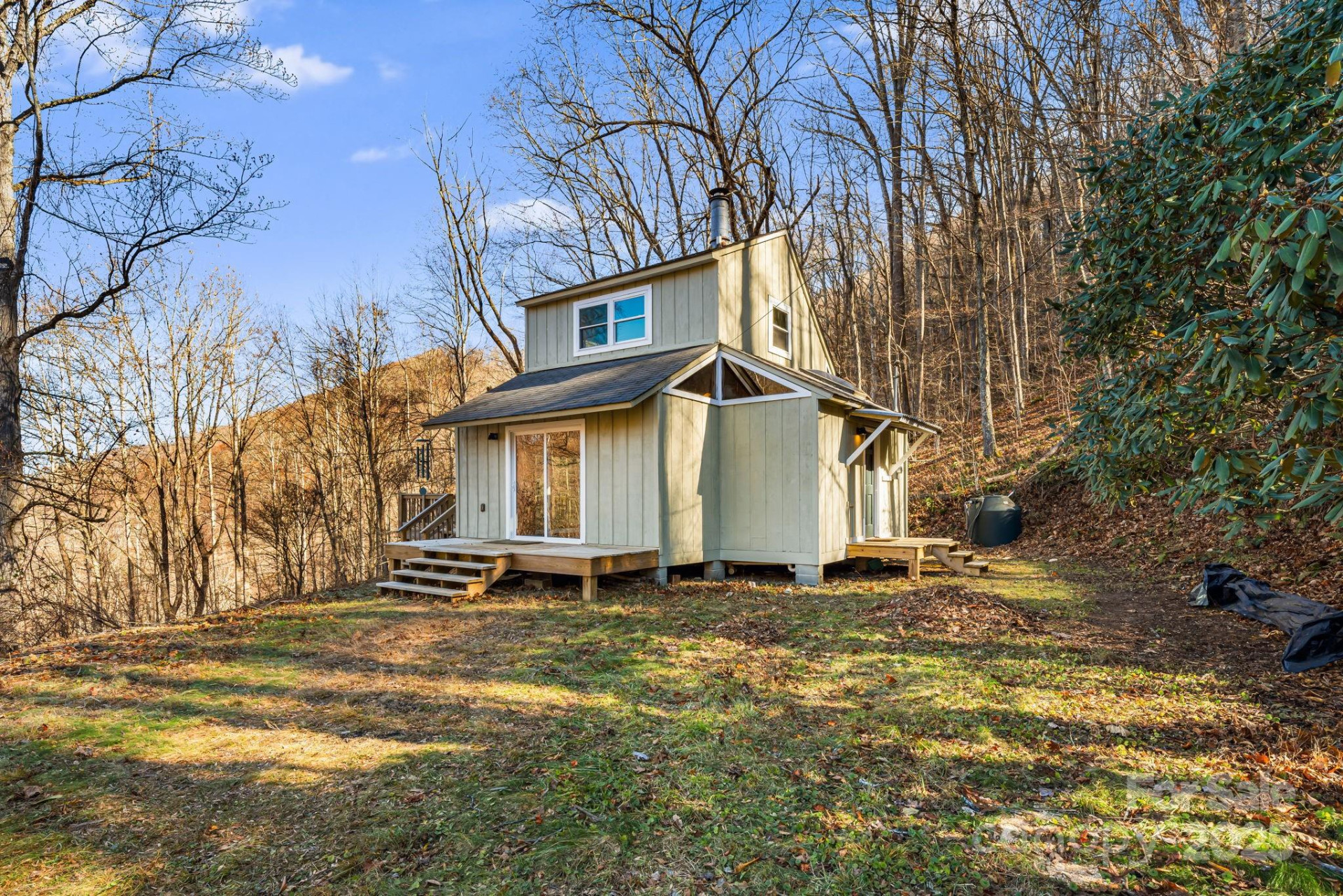 1877 Secluded Valley Road - Photo 2