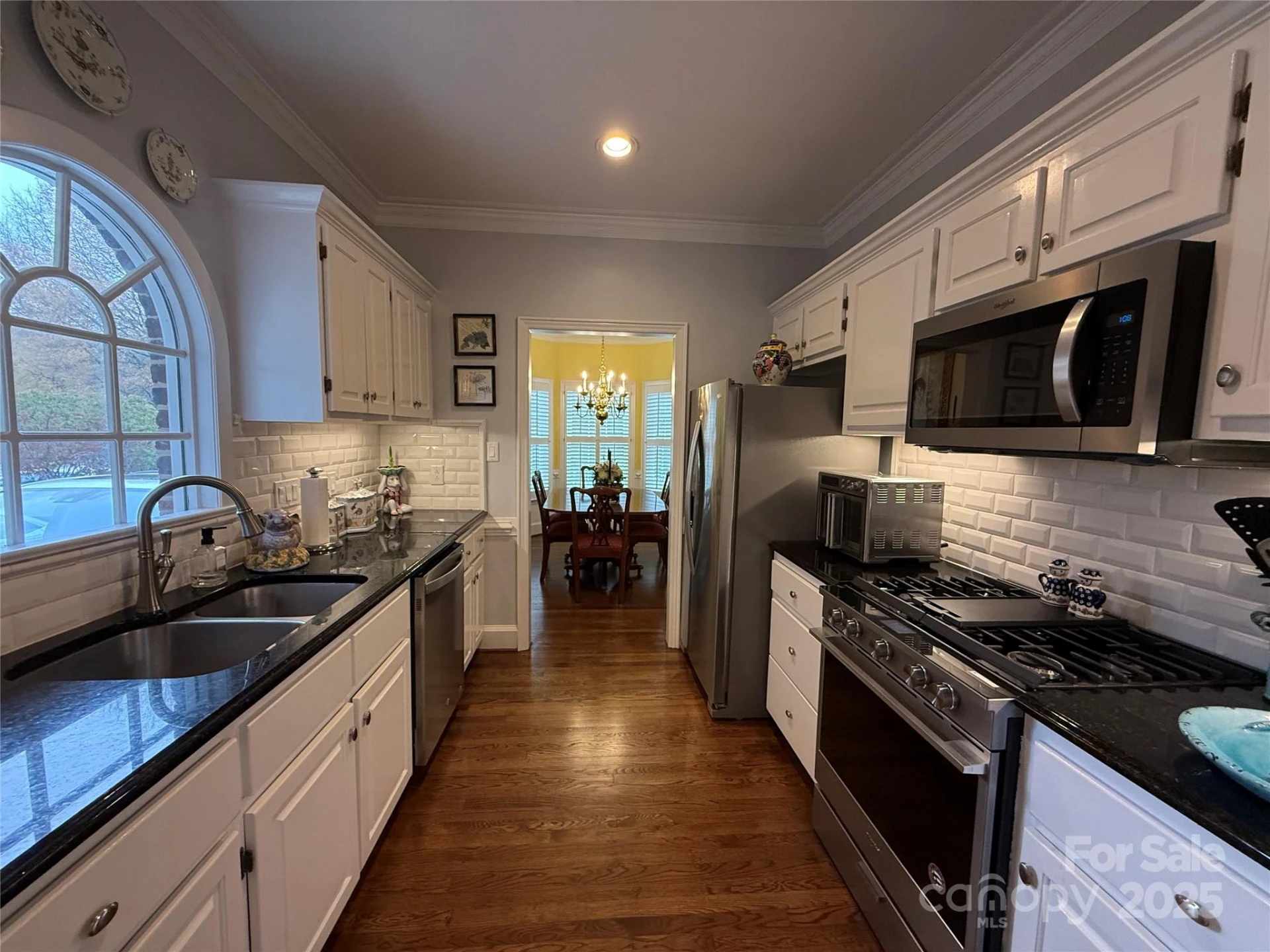 225 Kings Creek Court - Photo 22
