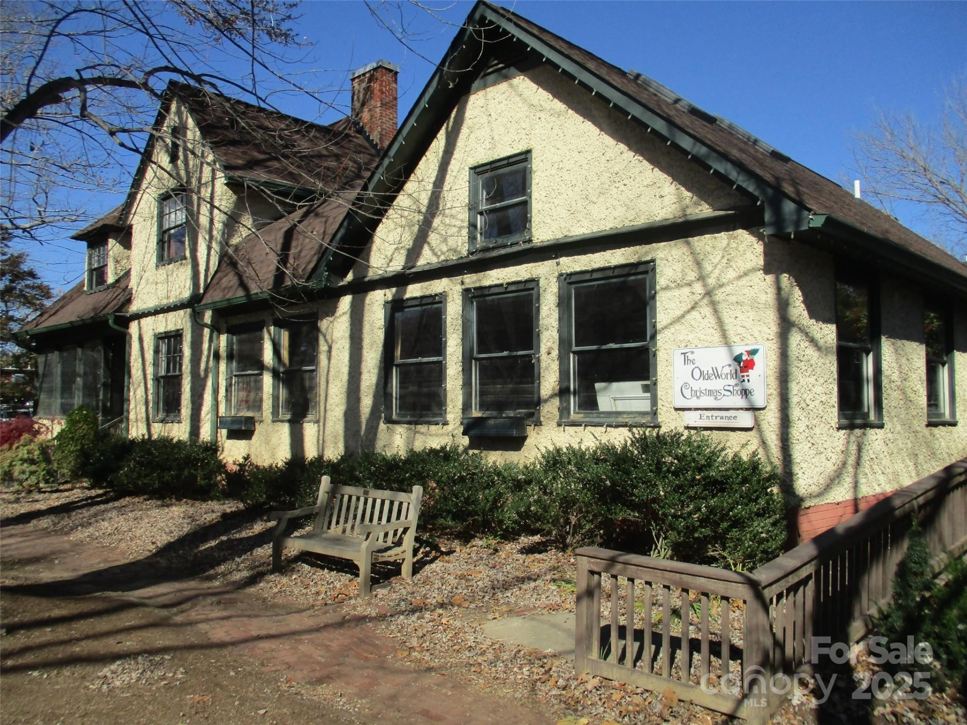 5 Boston Way - Photo 2