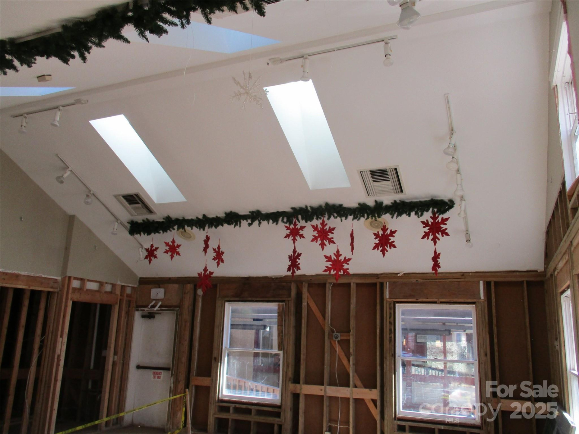 5 Boston Way - Photo 8