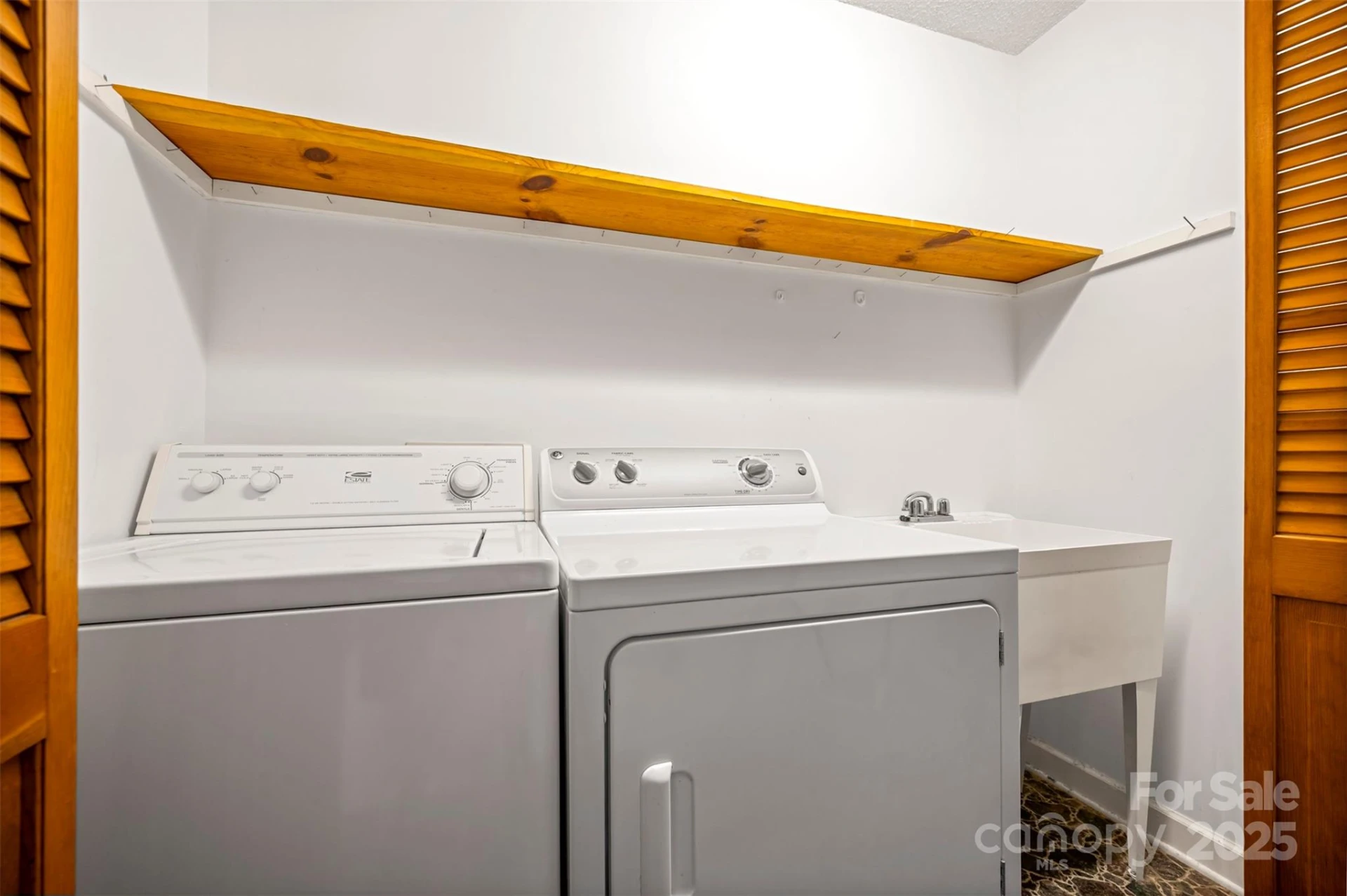 49 Meadowbrook Road - Photo 16