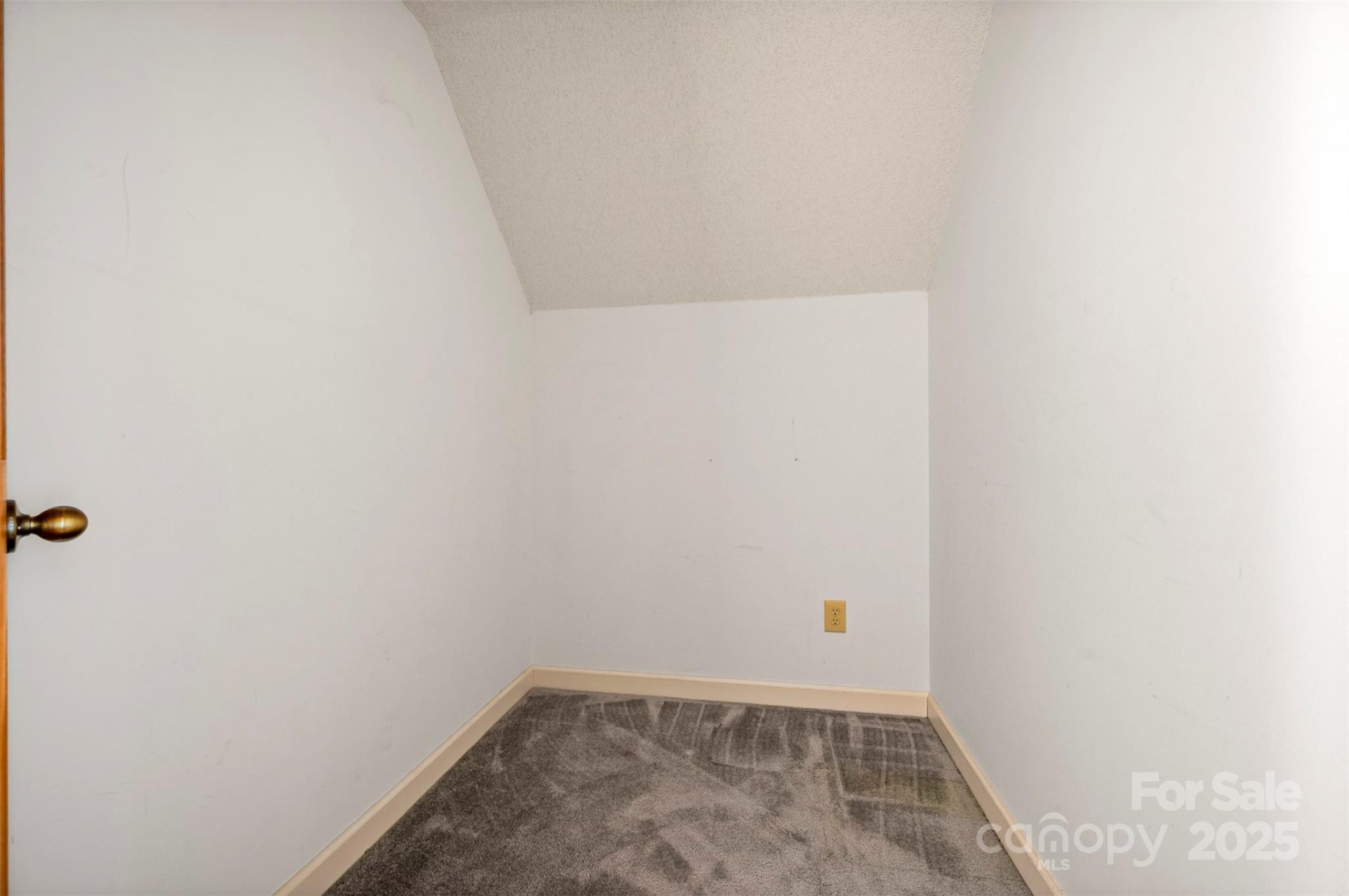 49 Meadowbrook Road - Photo 25