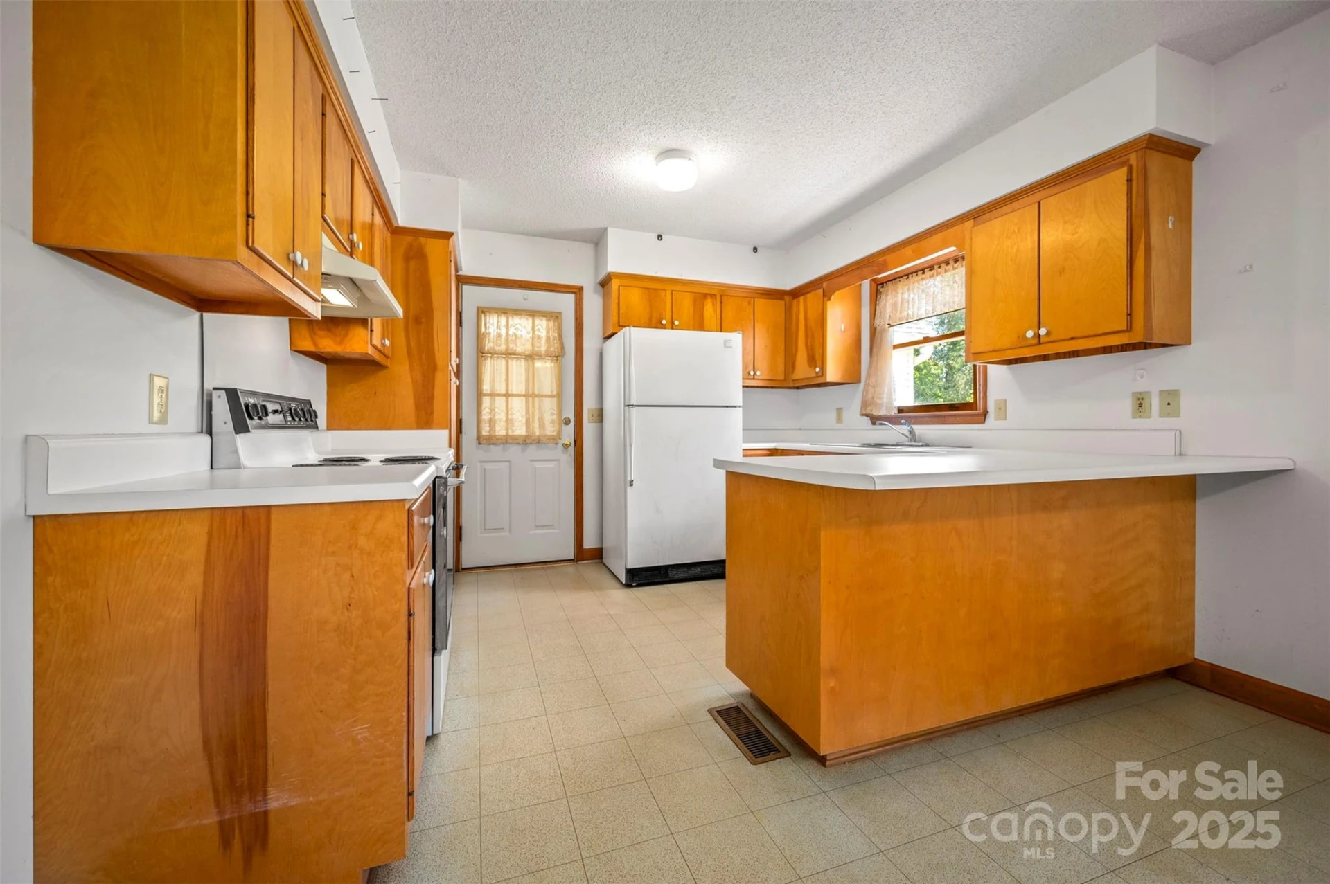49 Meadowbrook Road - Photo 6
