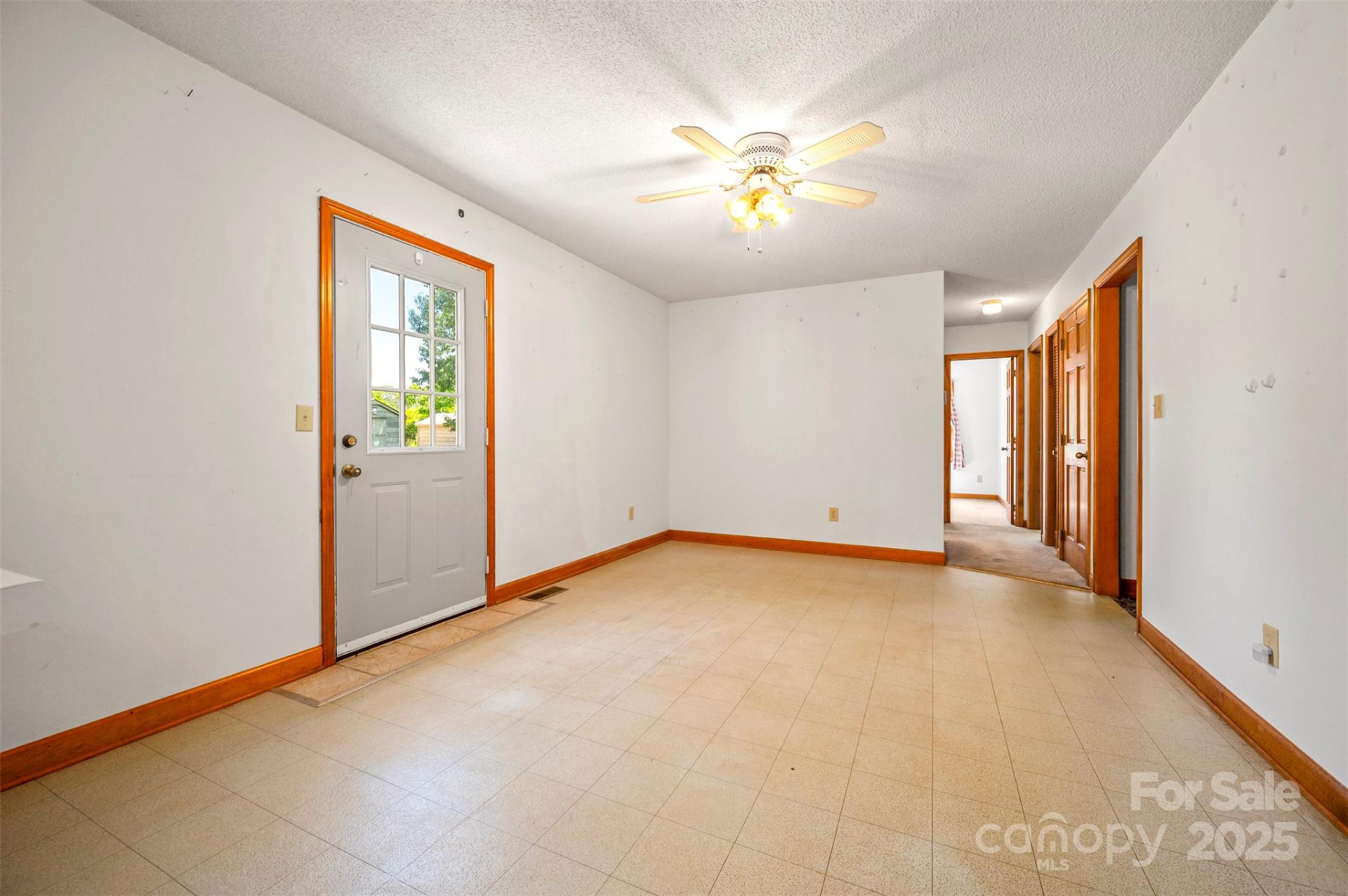 49 Meadowbrook Road - Photo 8