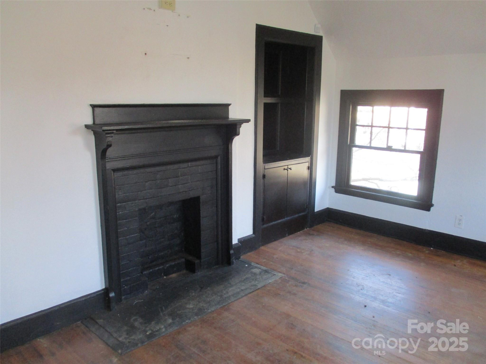 2 Boston Way - Photo 2