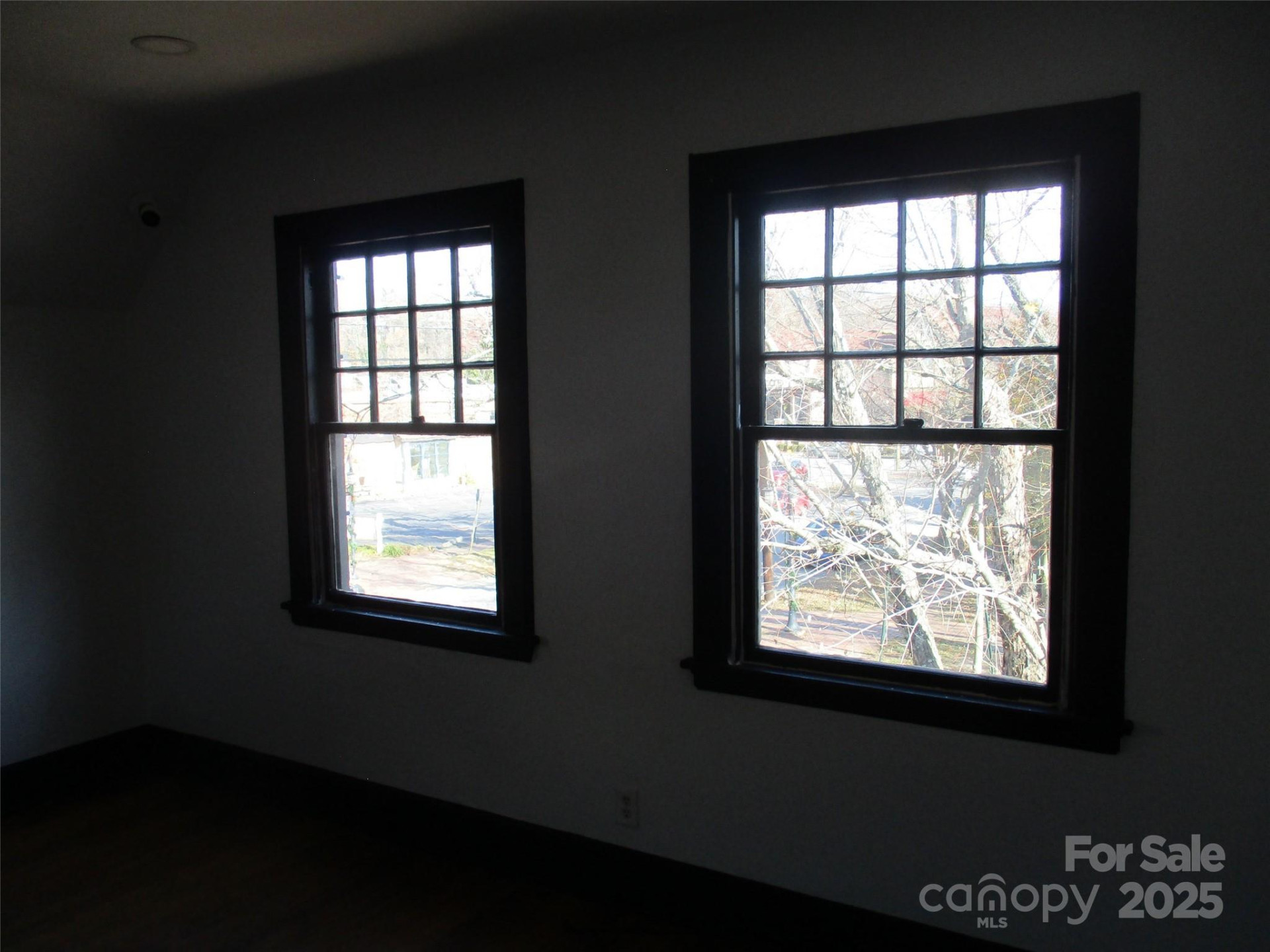 2 Boston Way - Photo 11