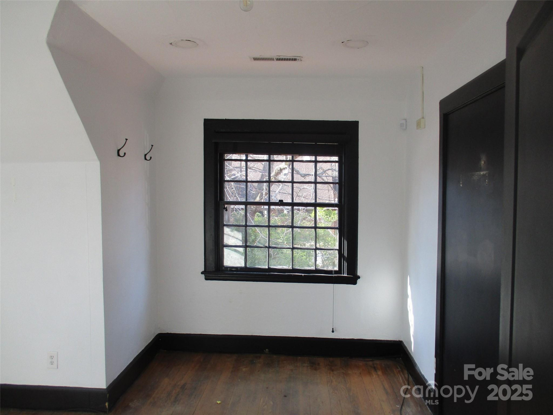 2 Boston Way - Photo 6