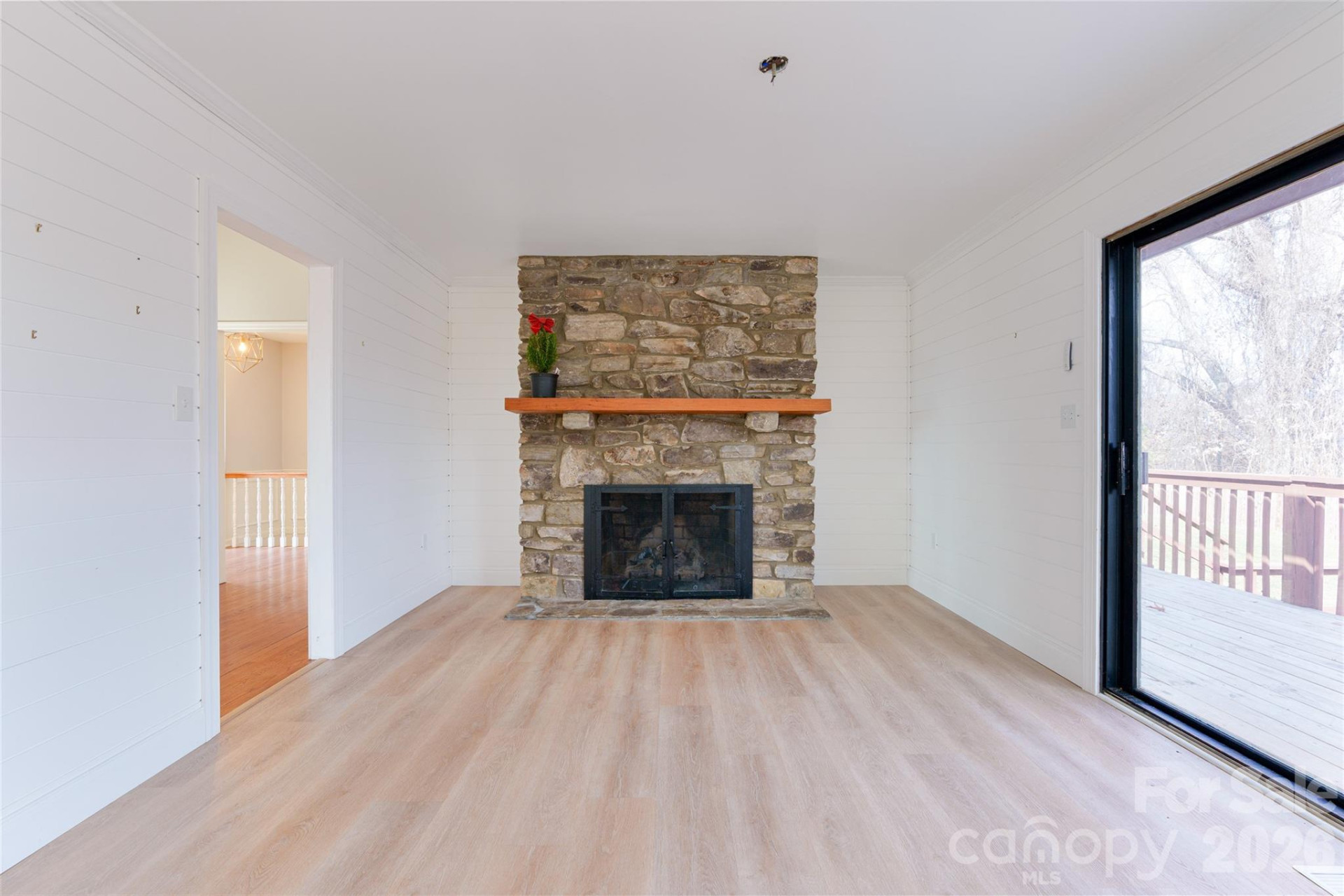 112 Hy Vu Drive - Photo 17